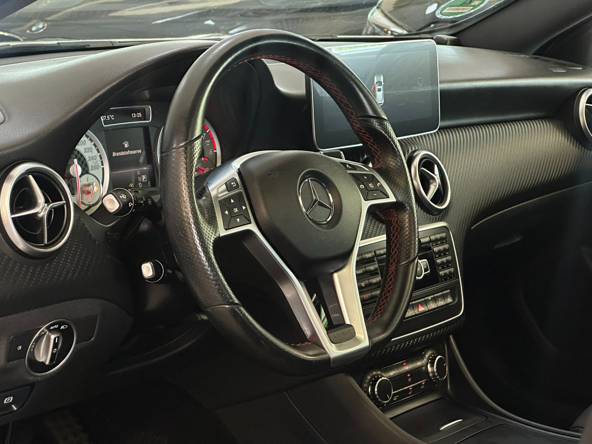 Foto van Mercedes-Benz A 180