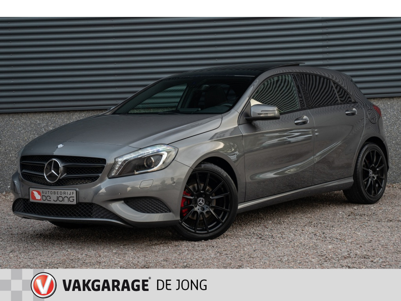 Mercedes-Benz A 180 180 Ambition | Pano | Camera | Carplay | Stoelverw. | 2015 - voorkant