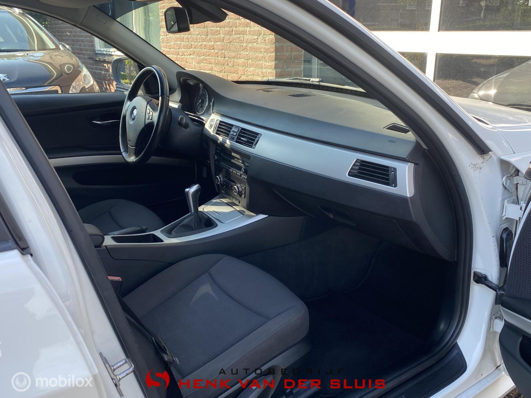Foto van BMW 318i