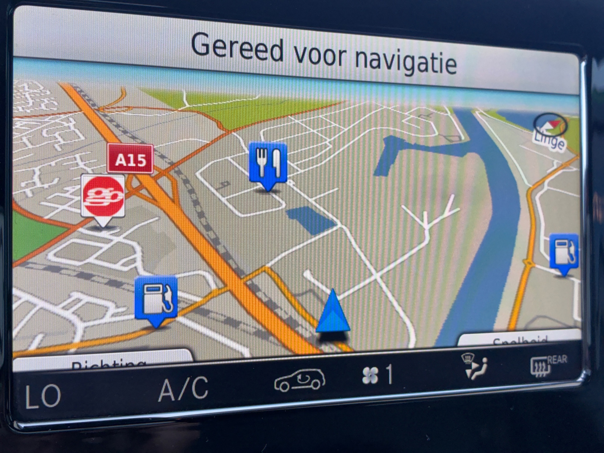 Foto van Mercedes-Benz B 200