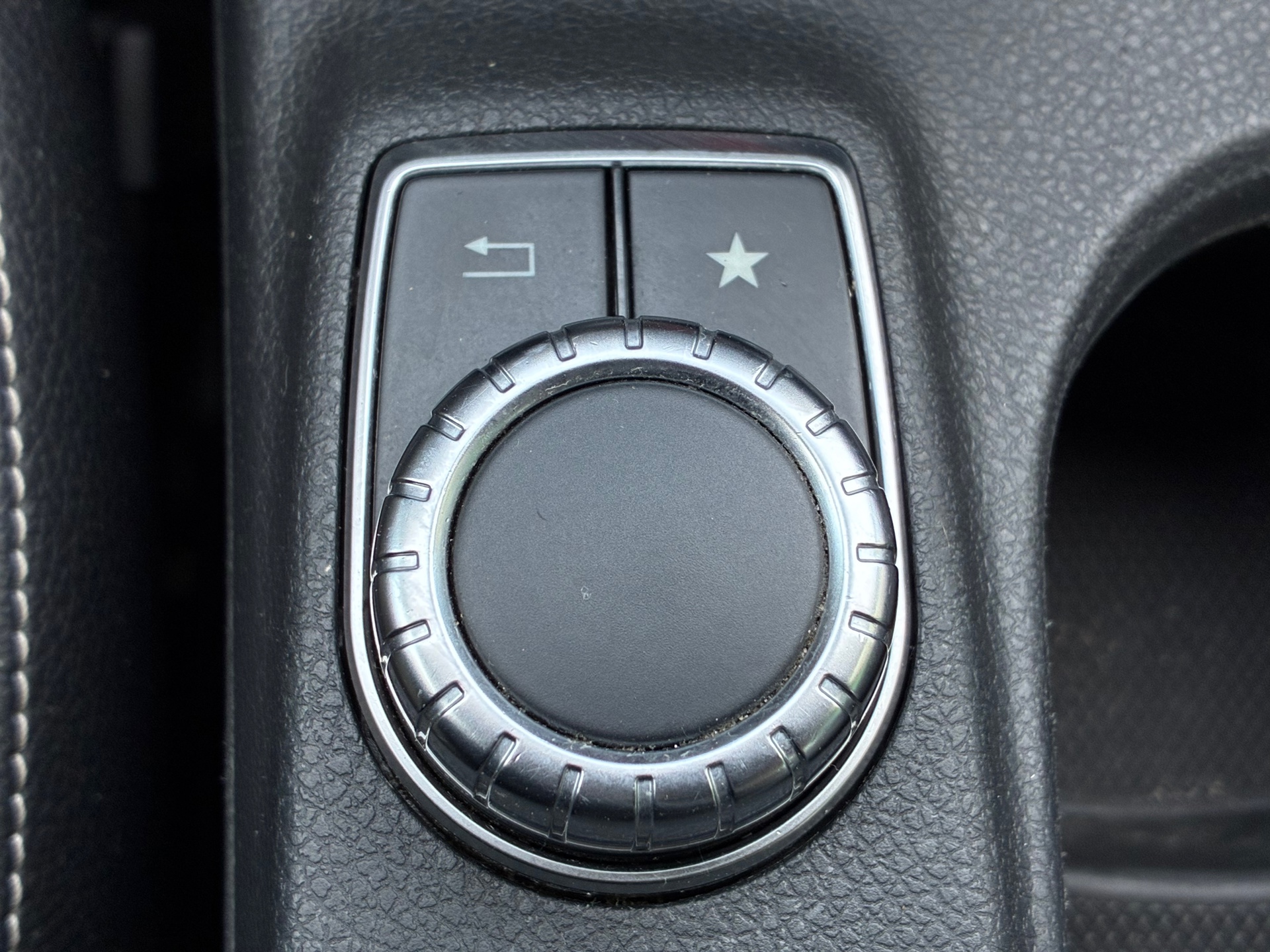 Foto van Mercedes-Benz B 200