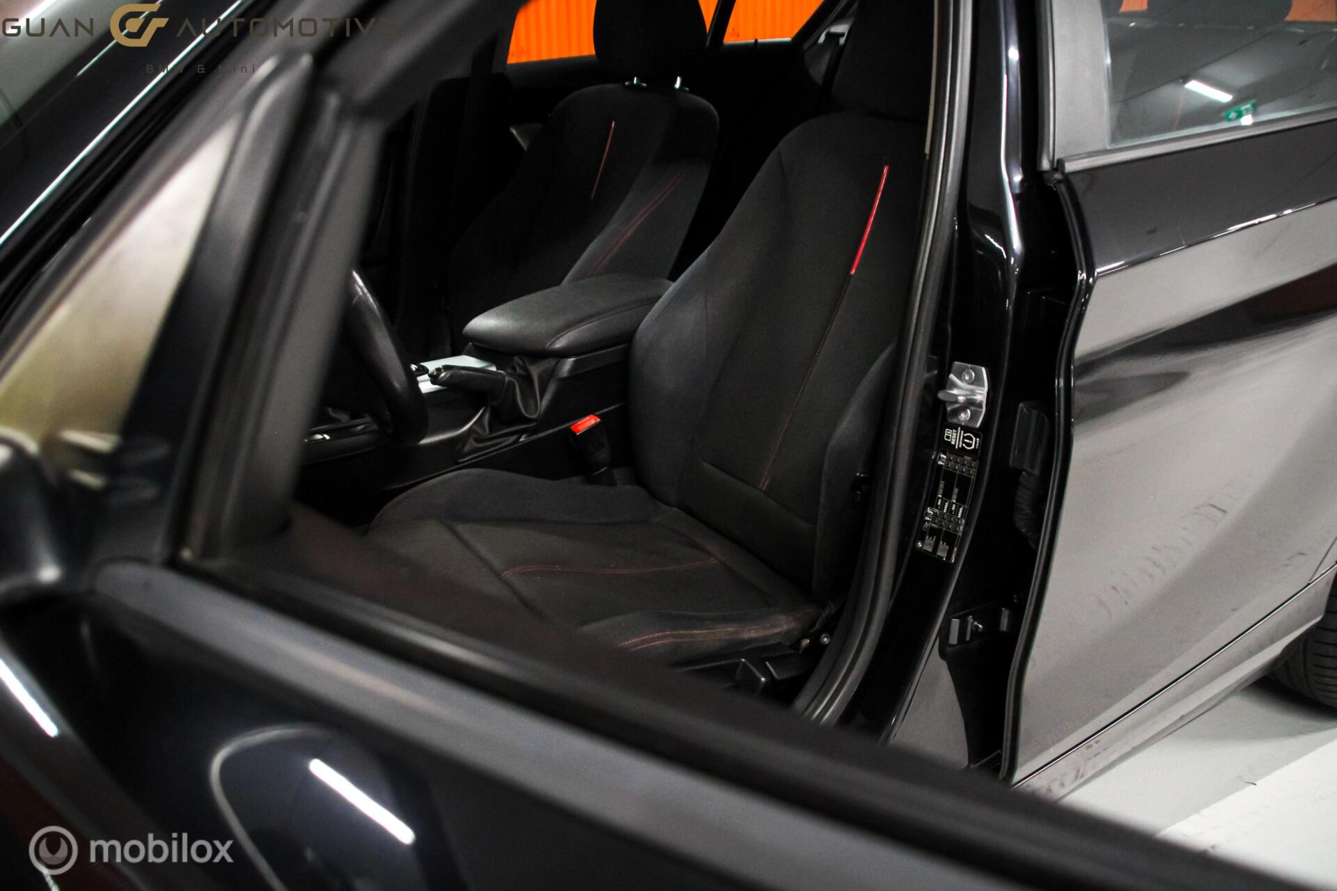 Foto van BMW 114i