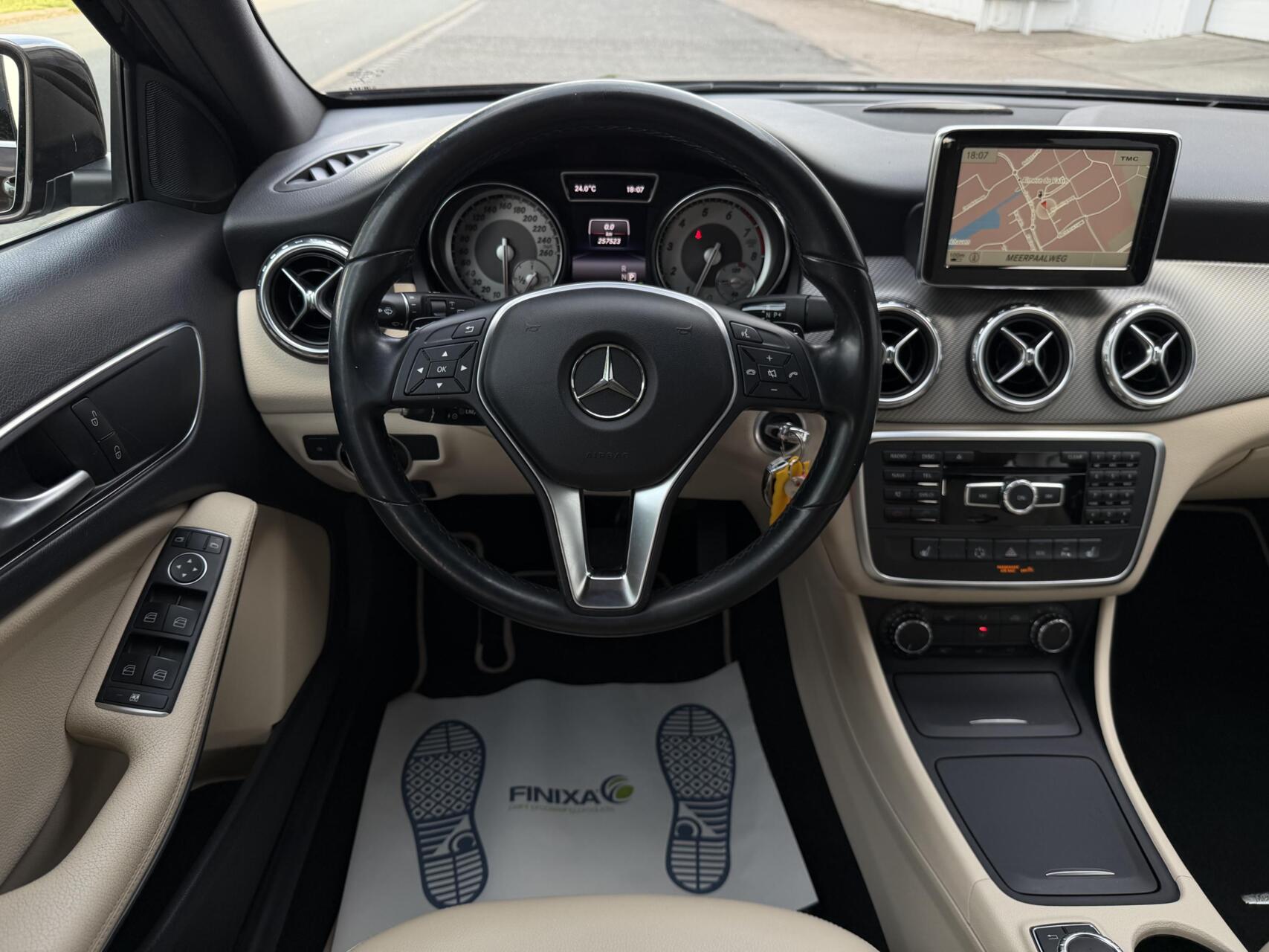 Foto van Mercedes-Benz Gla 200