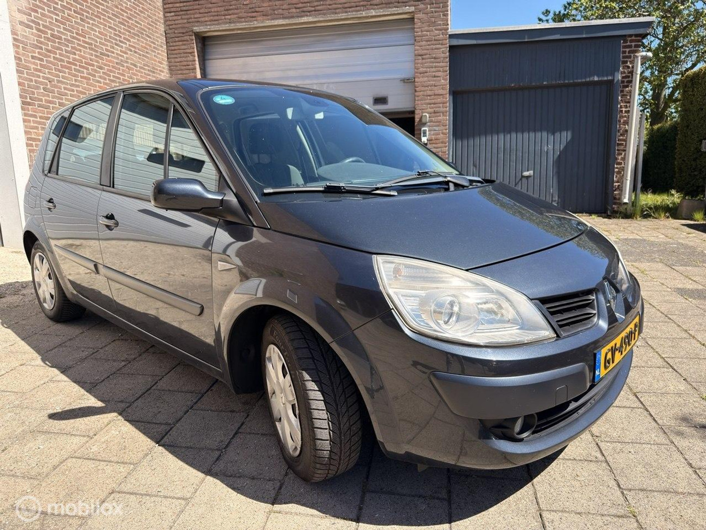 Foto van Renault Scénic
