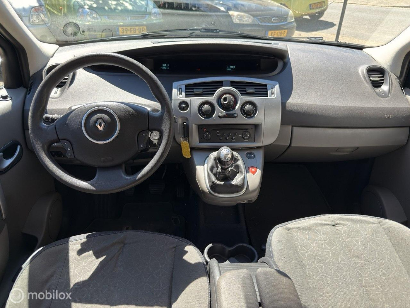 Foto van Renault Scénic