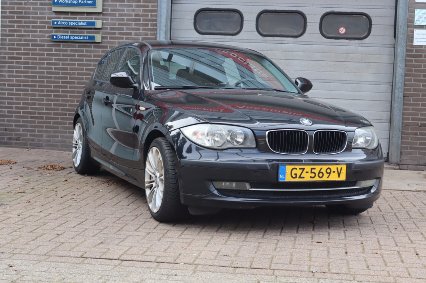 BMW 116i 116i EffDyn.Edition 2010 - voorkant