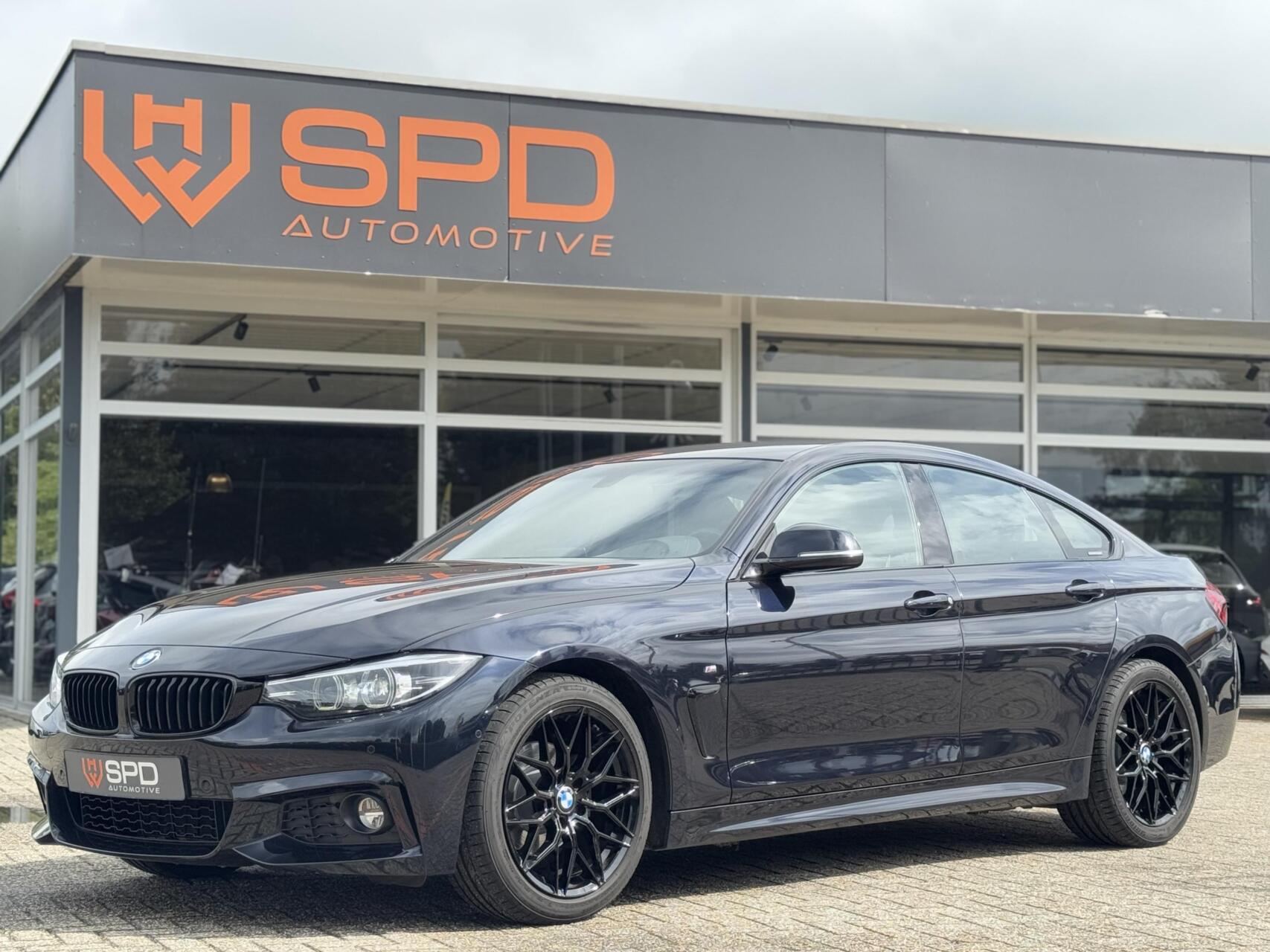 BMW 420i 420i High Excecutive|M-sport|LED|leer 2020 - voorkant