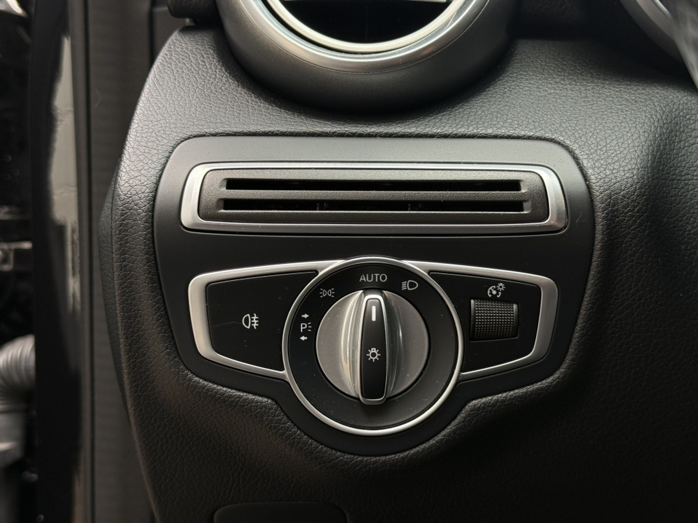 Foto van Mercedes-Benz C 160