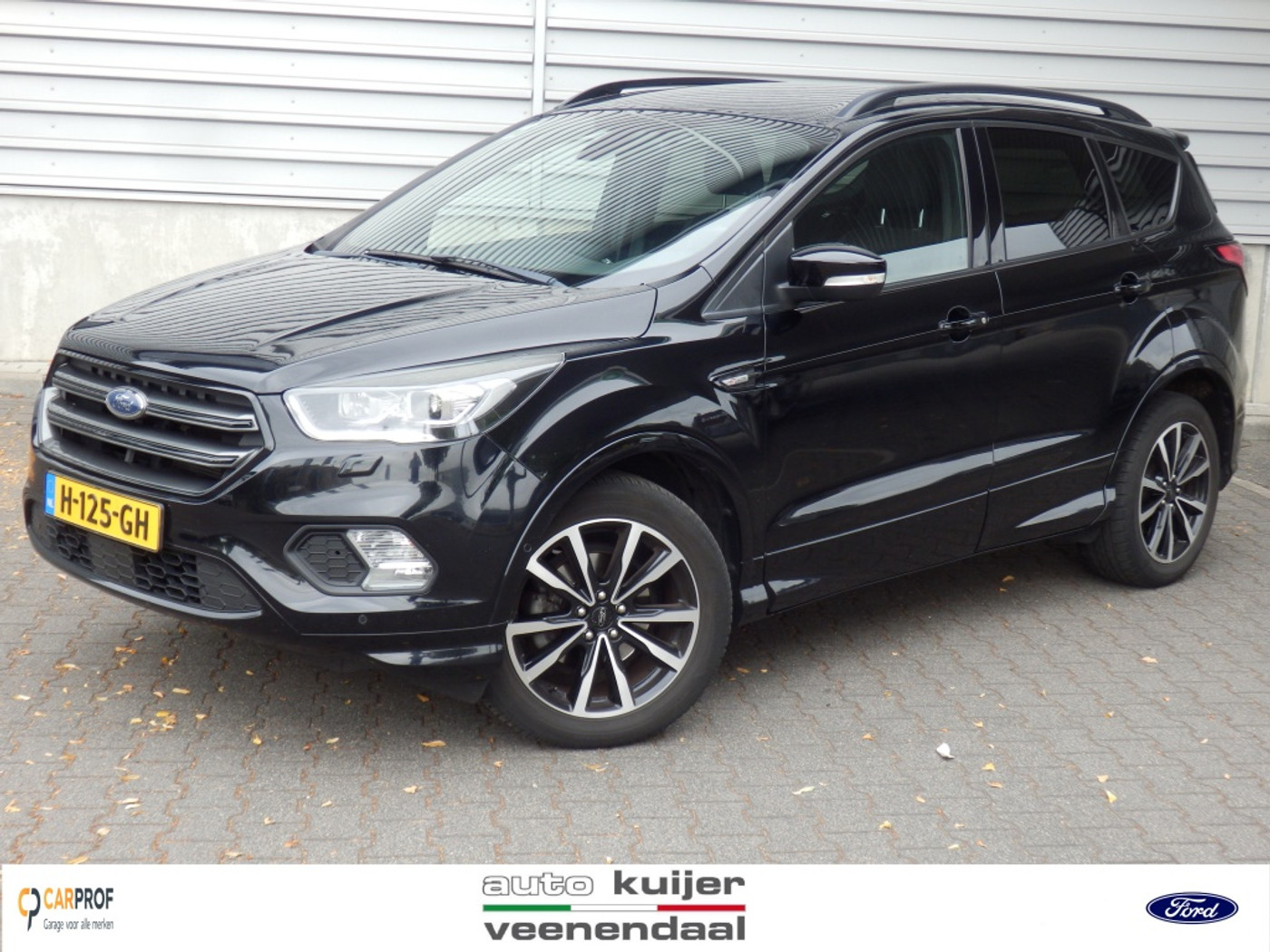 Ford Kuga 1.5 EcoB. ST Line 2017 - voorkant