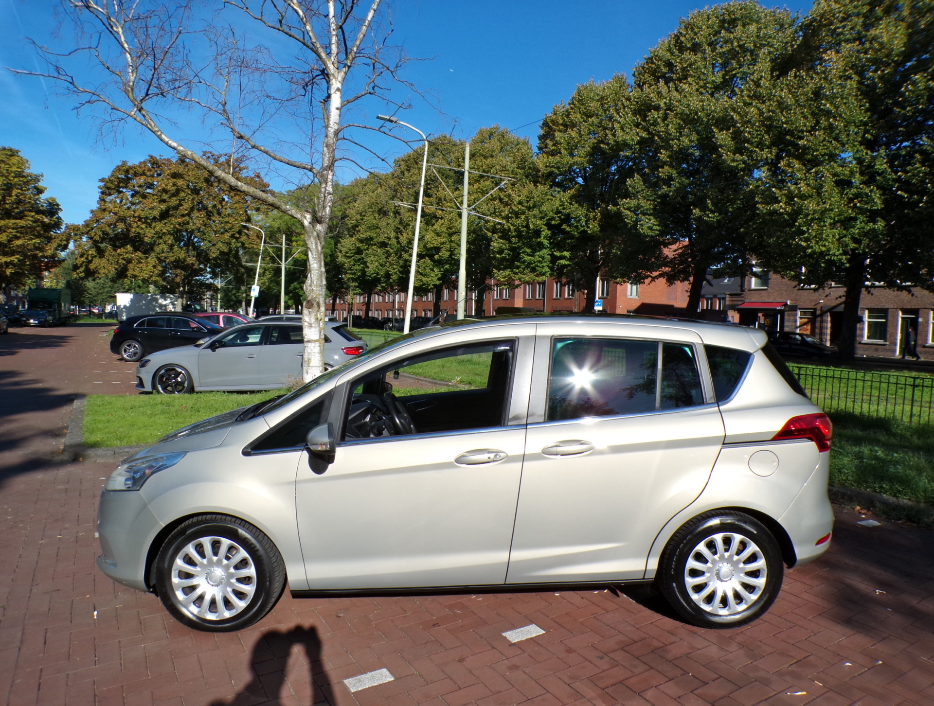 Foto van Ford B-max