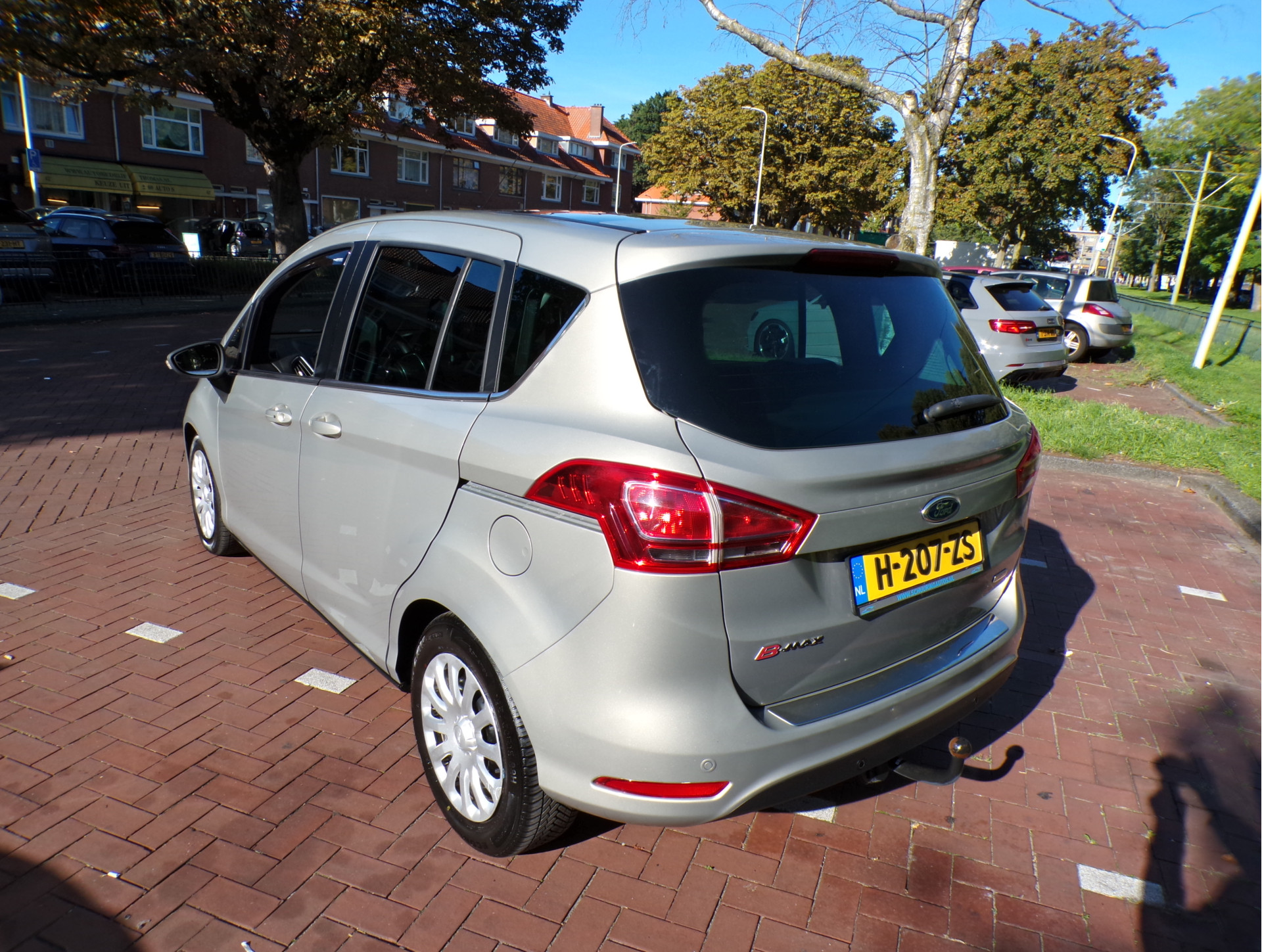 Foto van Ford B-max