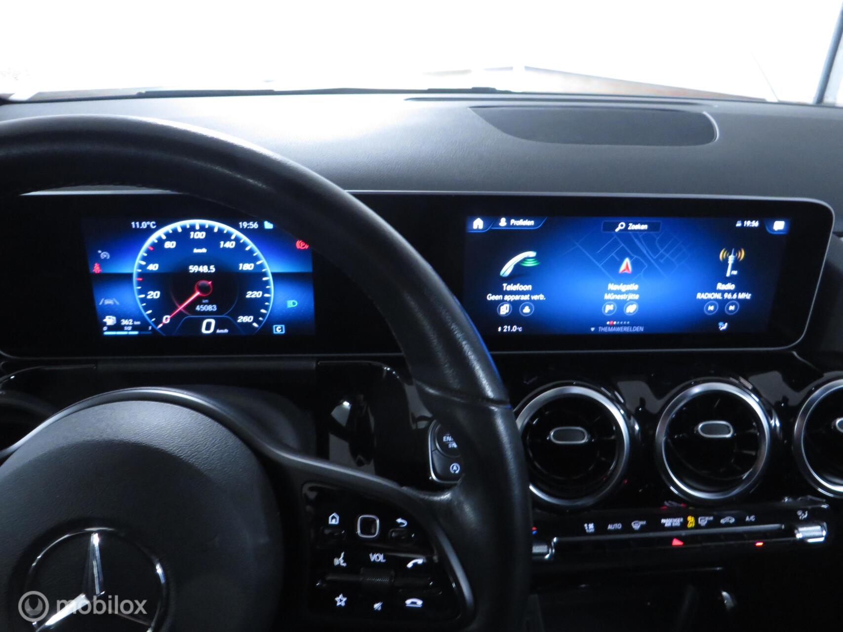 Foto van Mercedes-Benz B 160