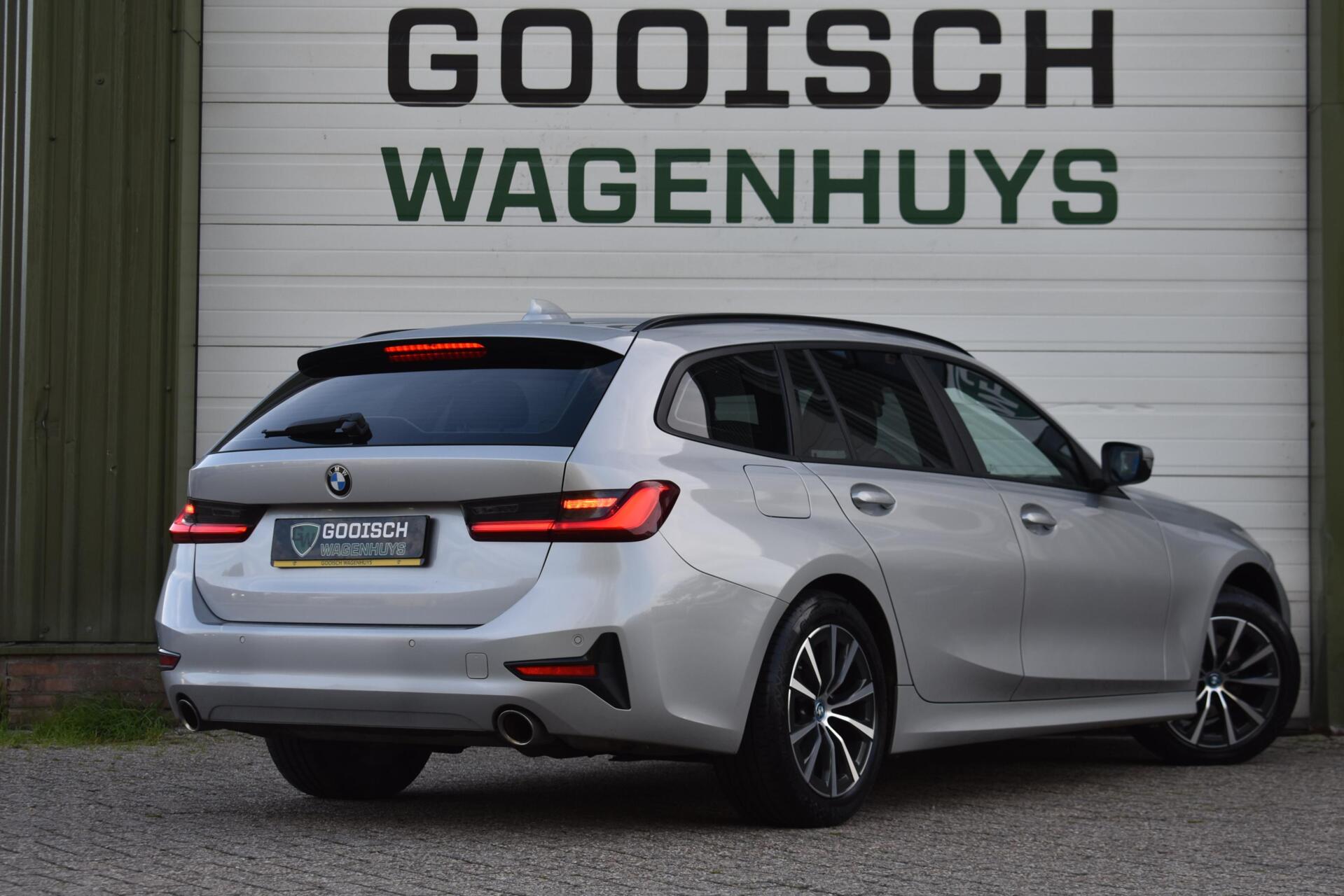 Foto van BMW 320i