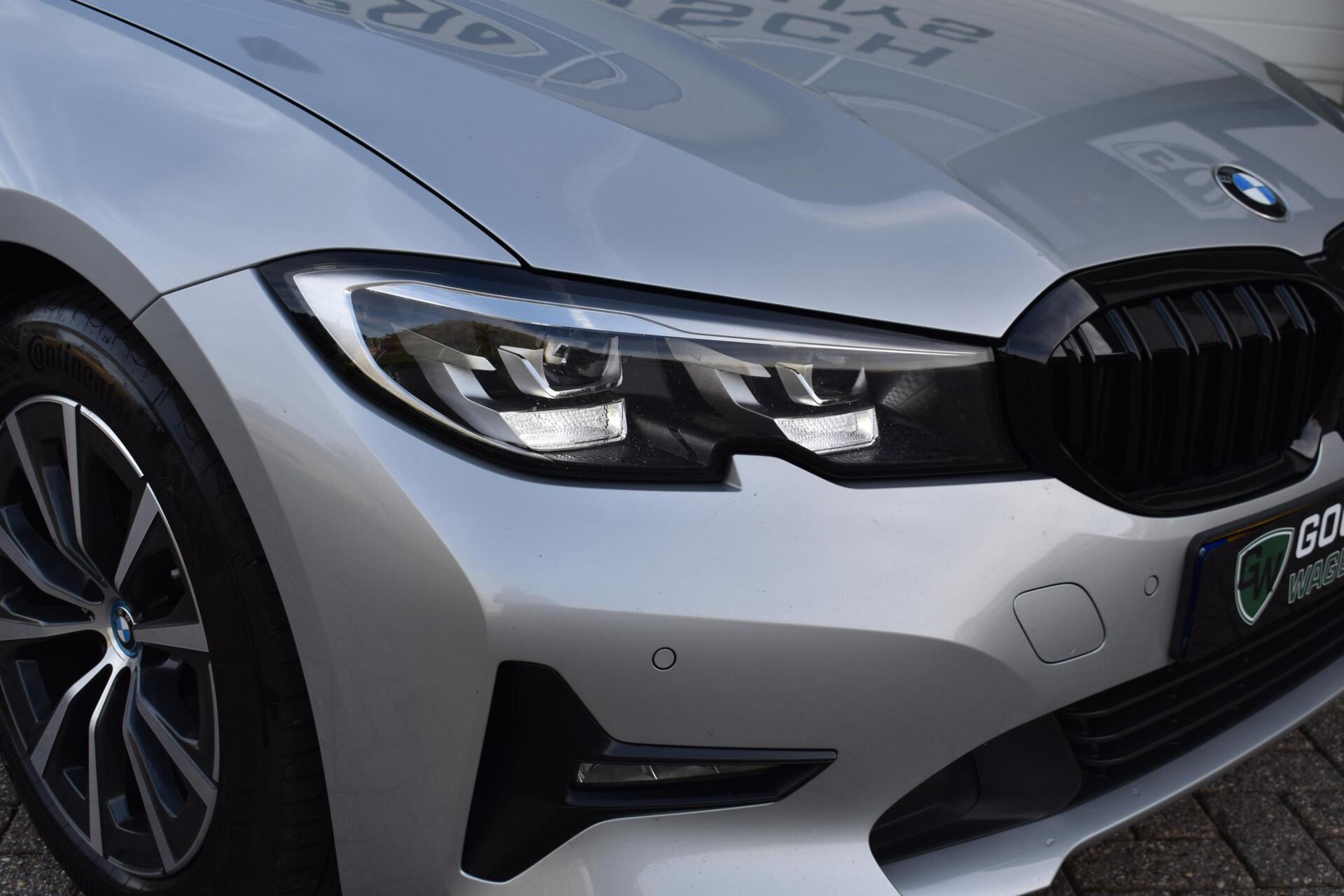 Foto van BMW 320i