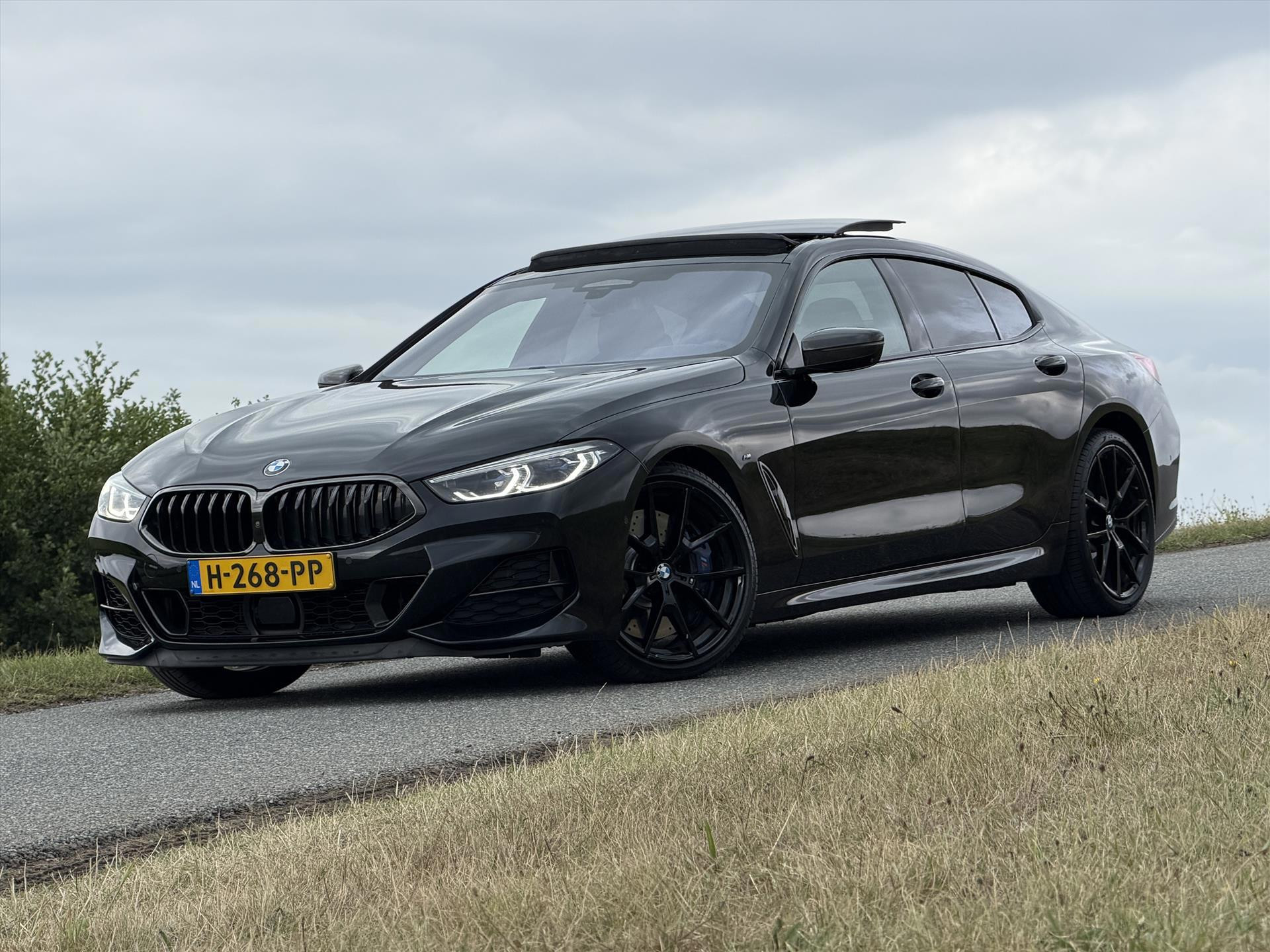 BMW 8-serie Gran Coupé M850i xDrive High Executive 2020 - voorkant
