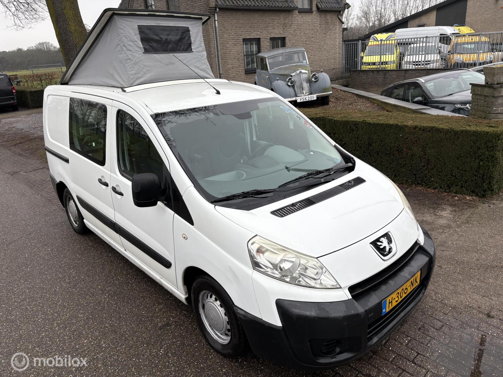 Foto van Peugeot Expert 227 1.6hdi 16v-90