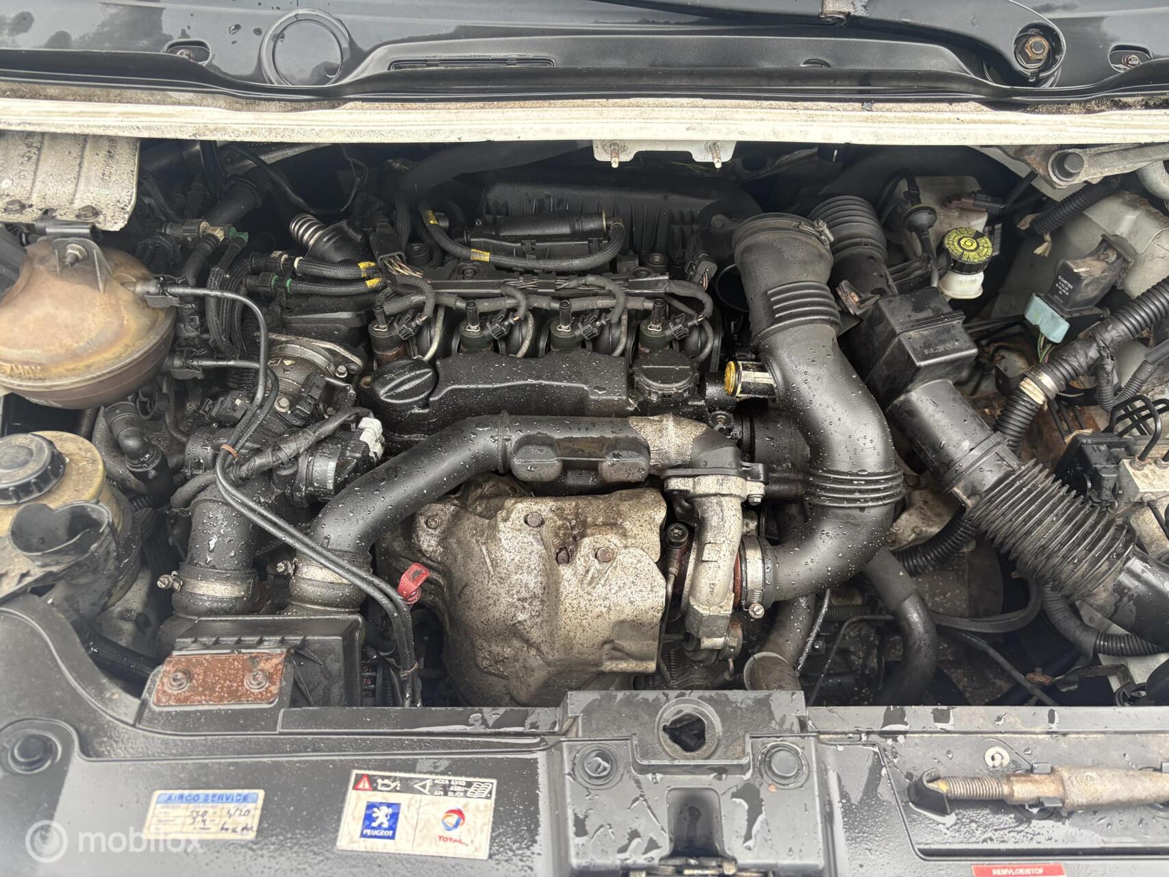 Foto van Peugeot Expert 227 1.6hdi 16v-90