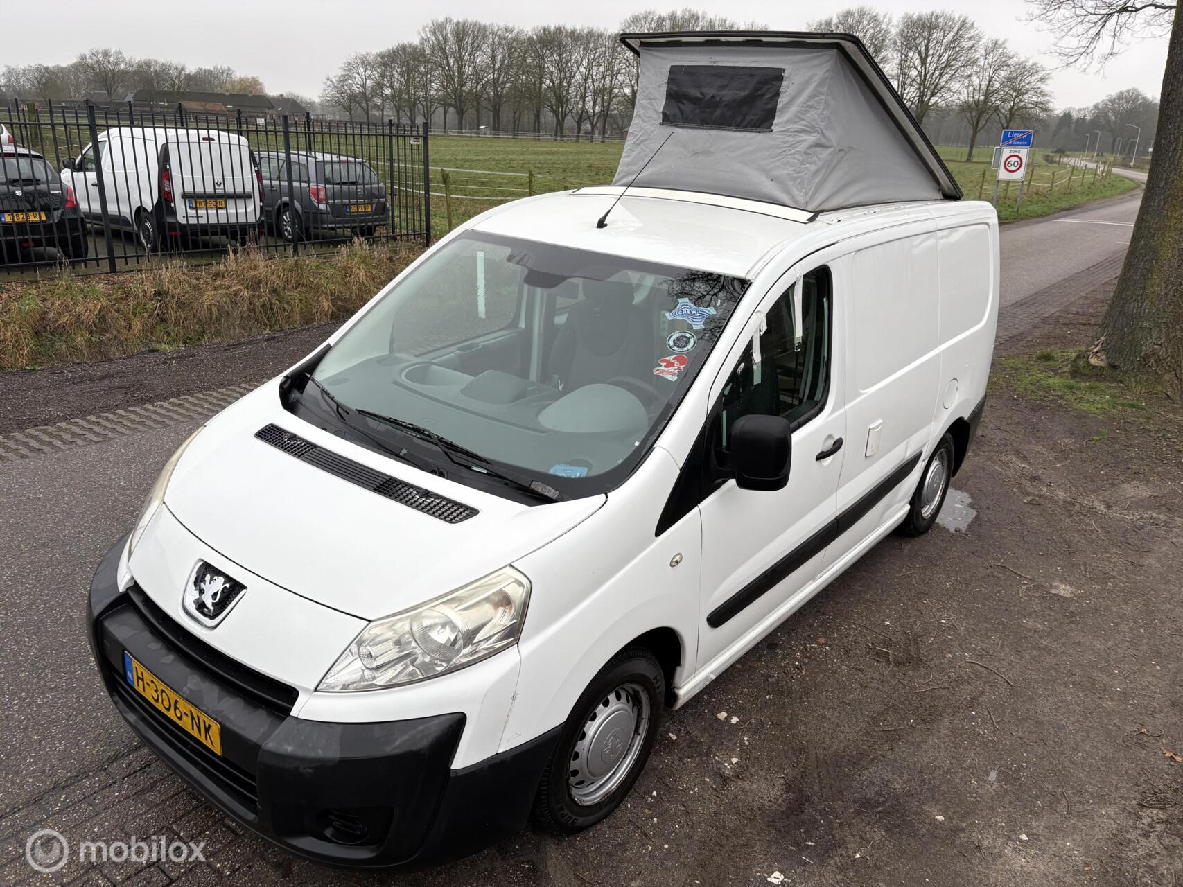 Foto van Peugeot Expert 227 1.6hdi 16v-90