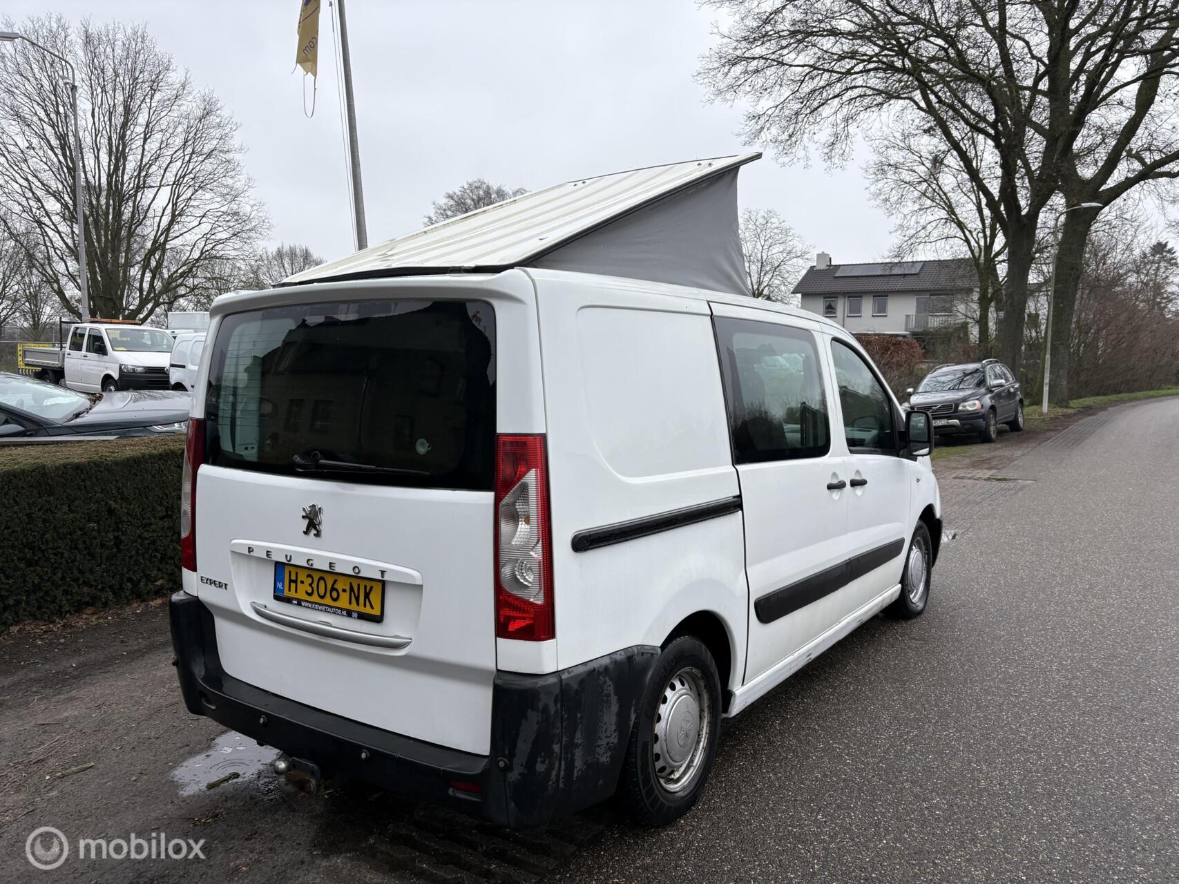 Foto van Peugeot Expert 227 1.6hdi 16v-90