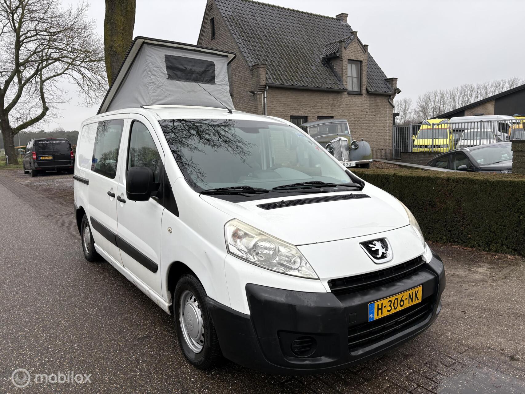 Foto van Peugeot Expert 227 1.6hdi 16v-90