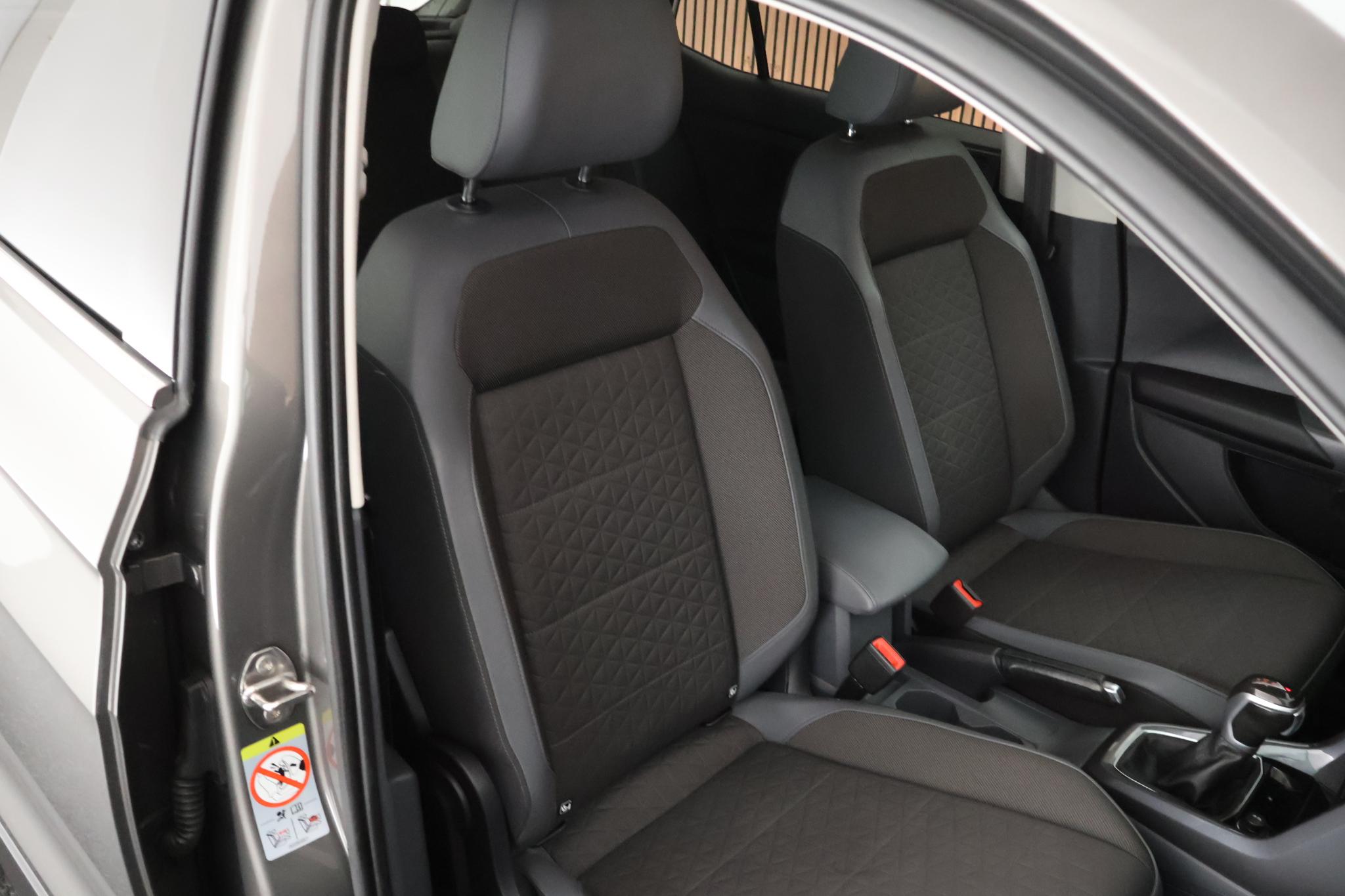 Foto van Volkswagen T-cross