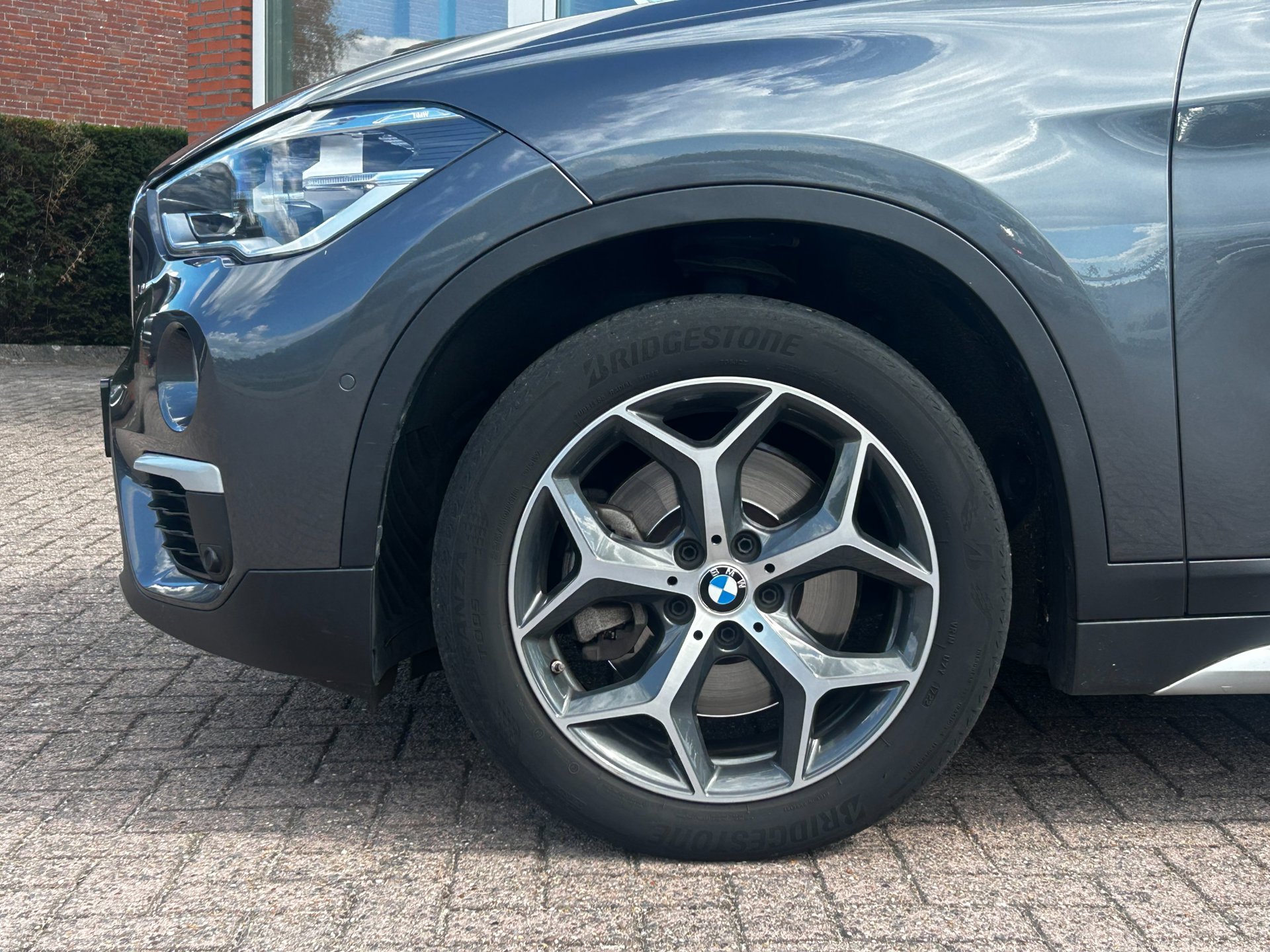 Foto van BMW X1 Xdrive20i
