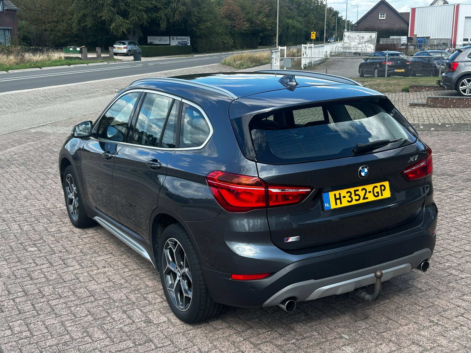 Foto van BMW X1 Xdrive20i