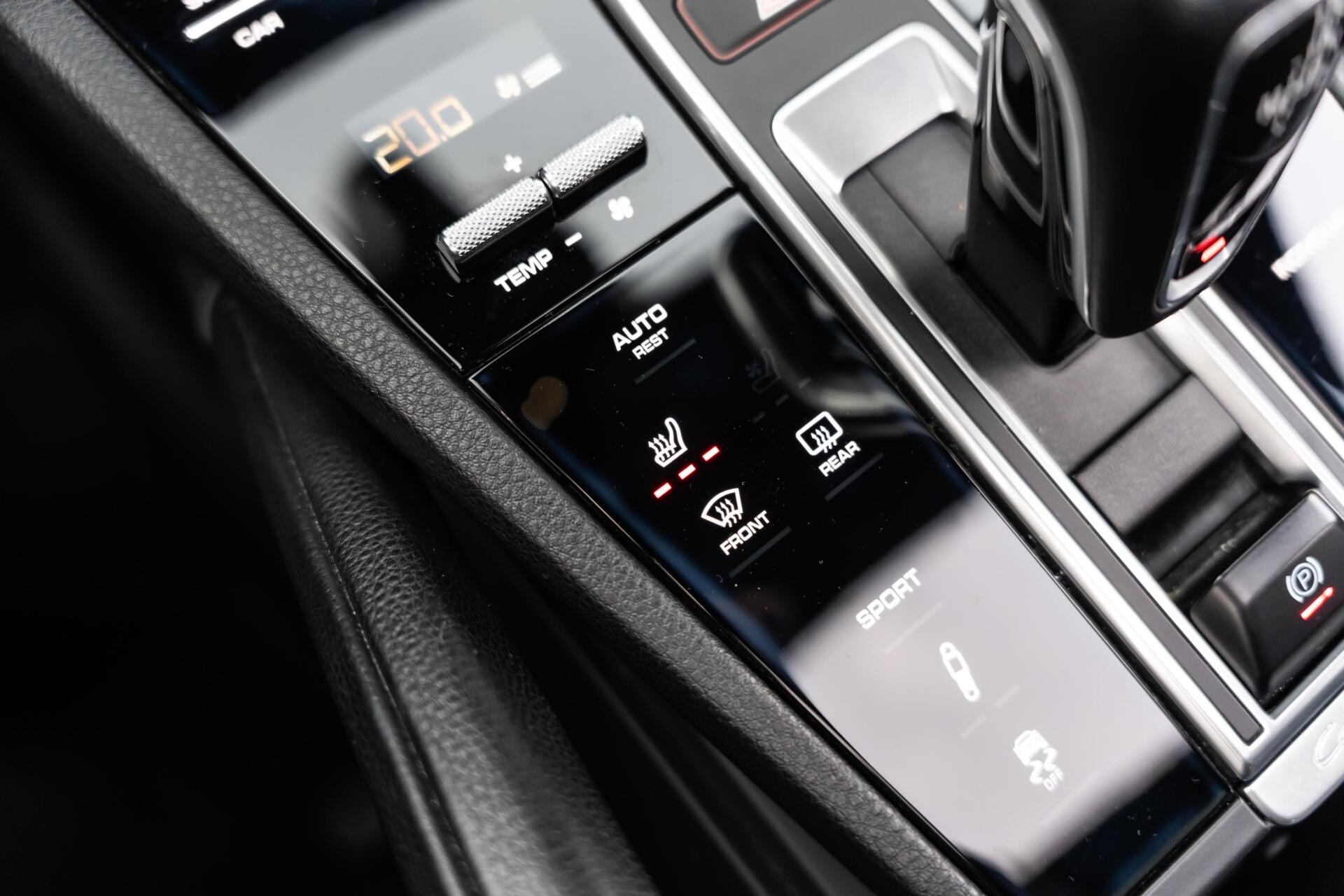 Foto van Porsche Cayenne