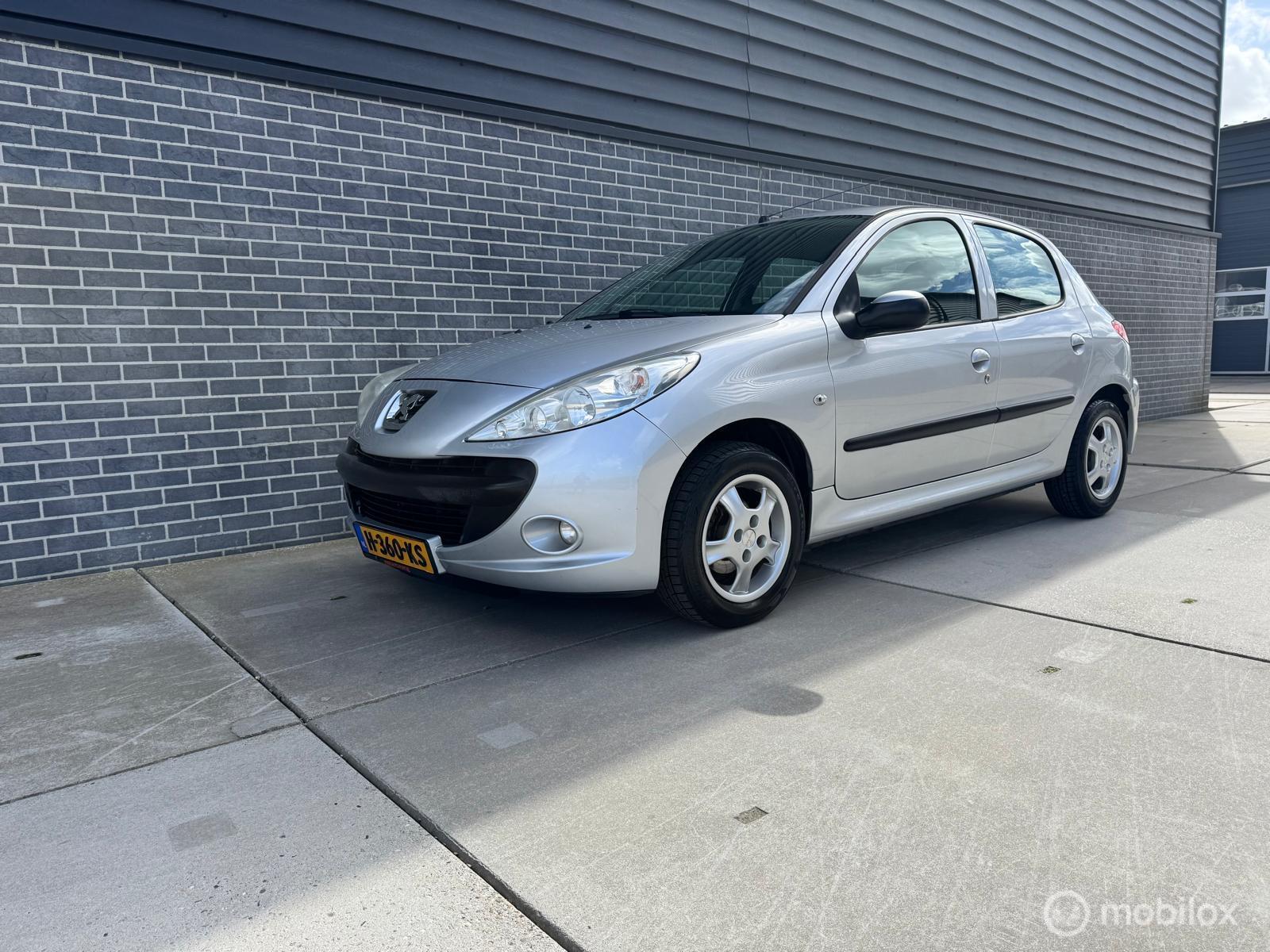 Peugeot 2***** 1.4 Génération Nieuwe APK Nette Auto Onderhoudsb. 2009 - voorkant