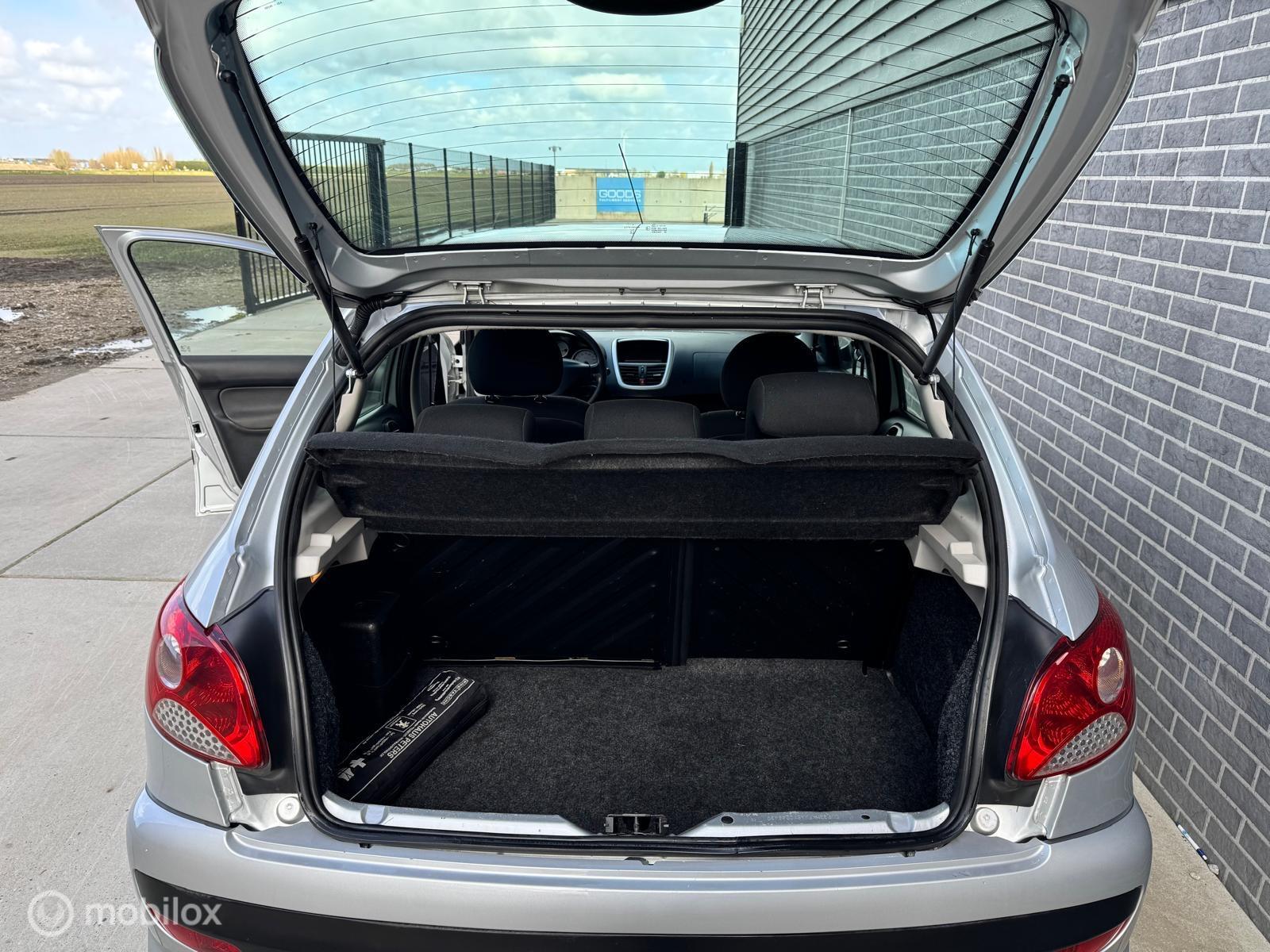 Foto van Peugeot 2*****