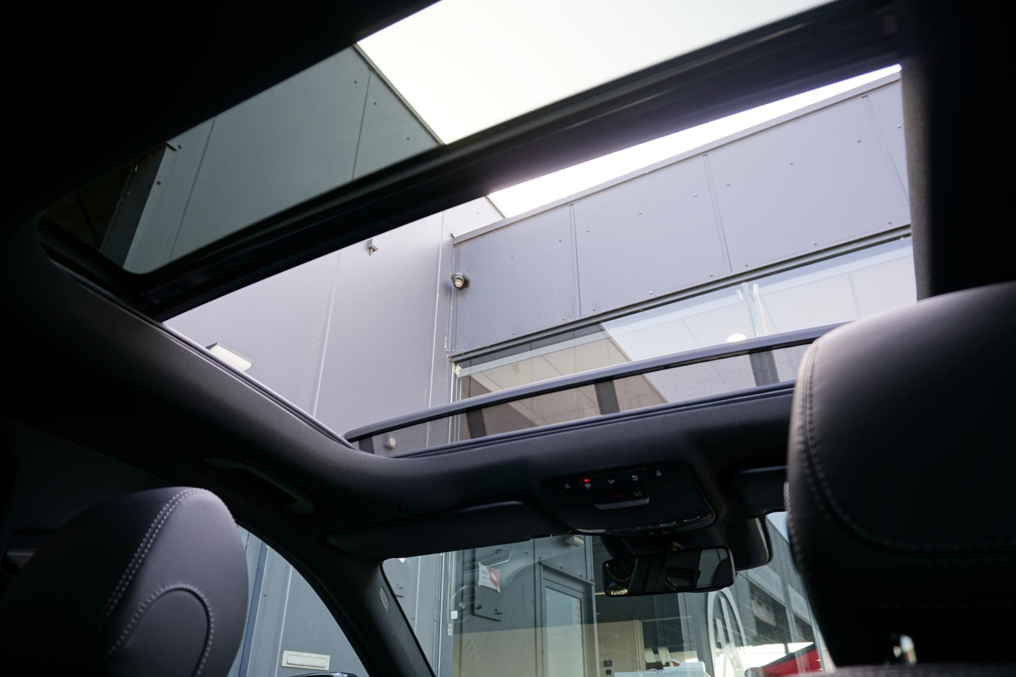 Foto van Mercedes-Benz E 400 D 4 Matic