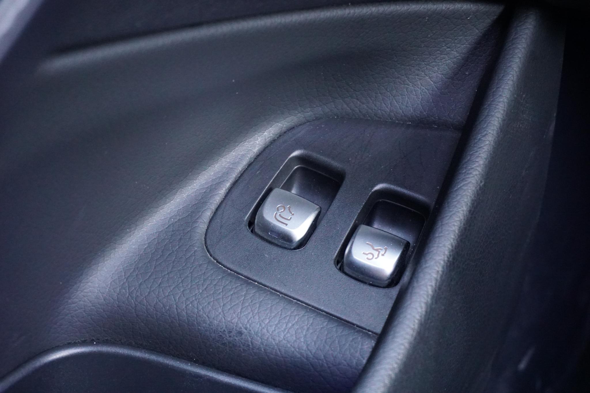 Foto van Mercedes-Benz E 400 D 4 Matic