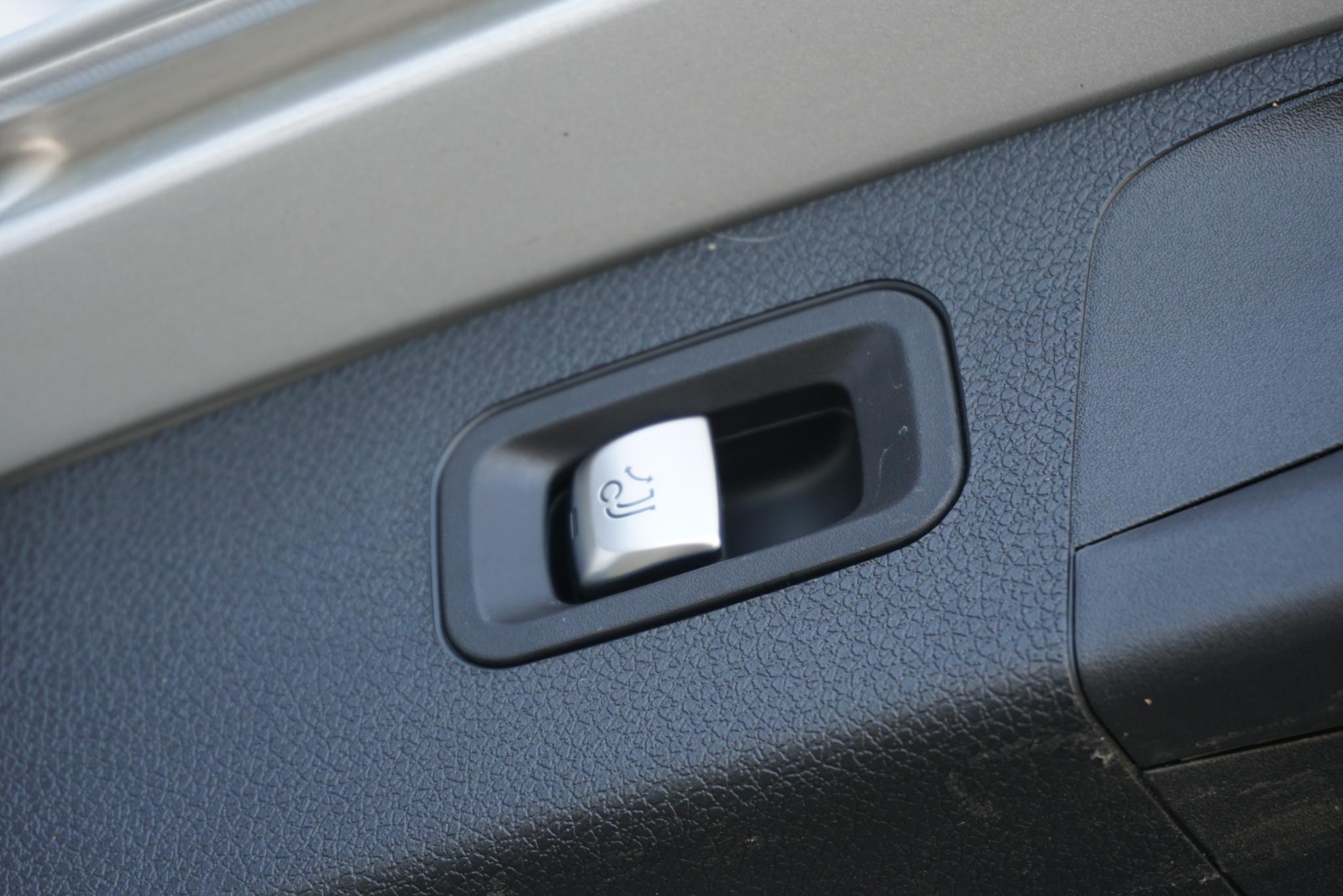 Foto van Mercedes-Benz E 400 D 4 Matic