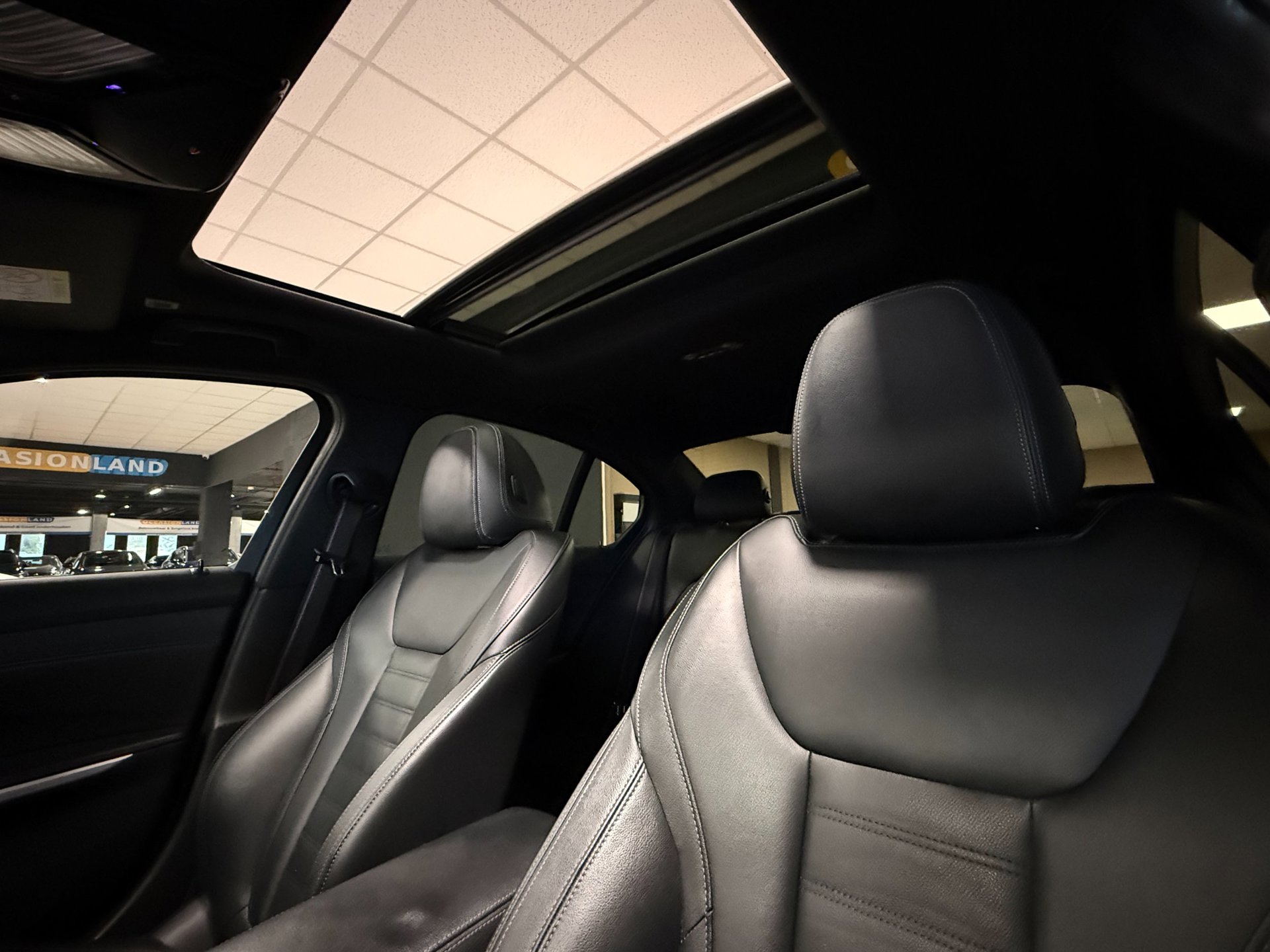 Foto van BMW 330e