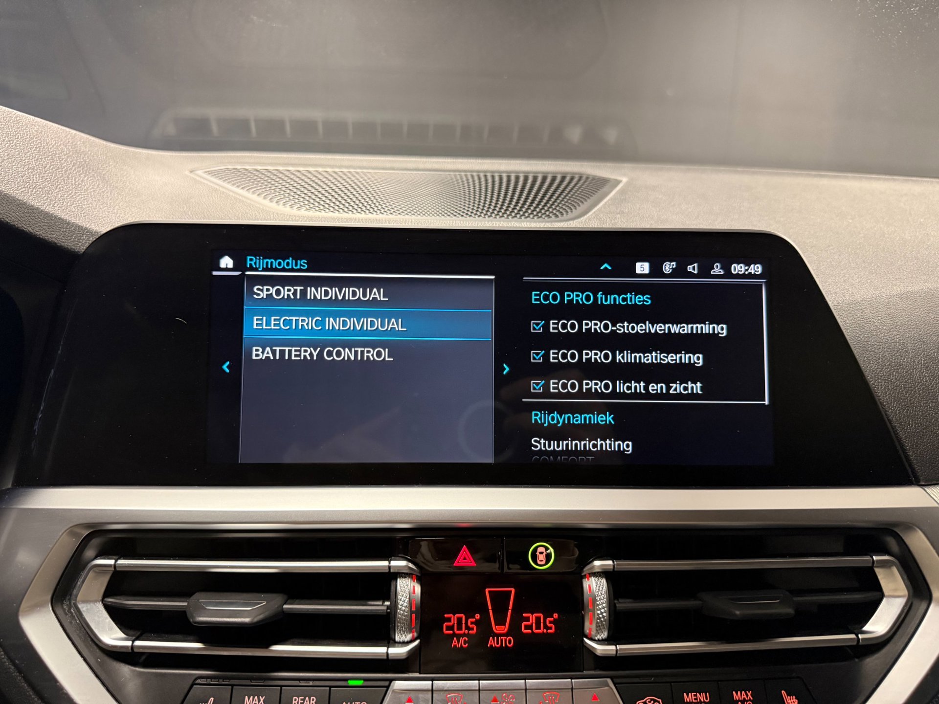 Foto van BMW 330e