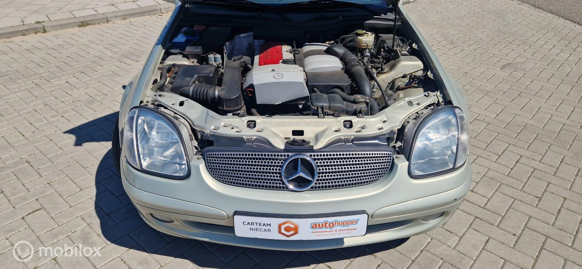 Foto van Mercedes-Benz SLK 200 Kompressor