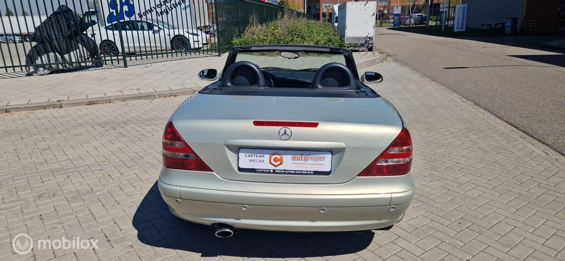 Foto van Mercedes-Benz SLK 200 Kompressor
