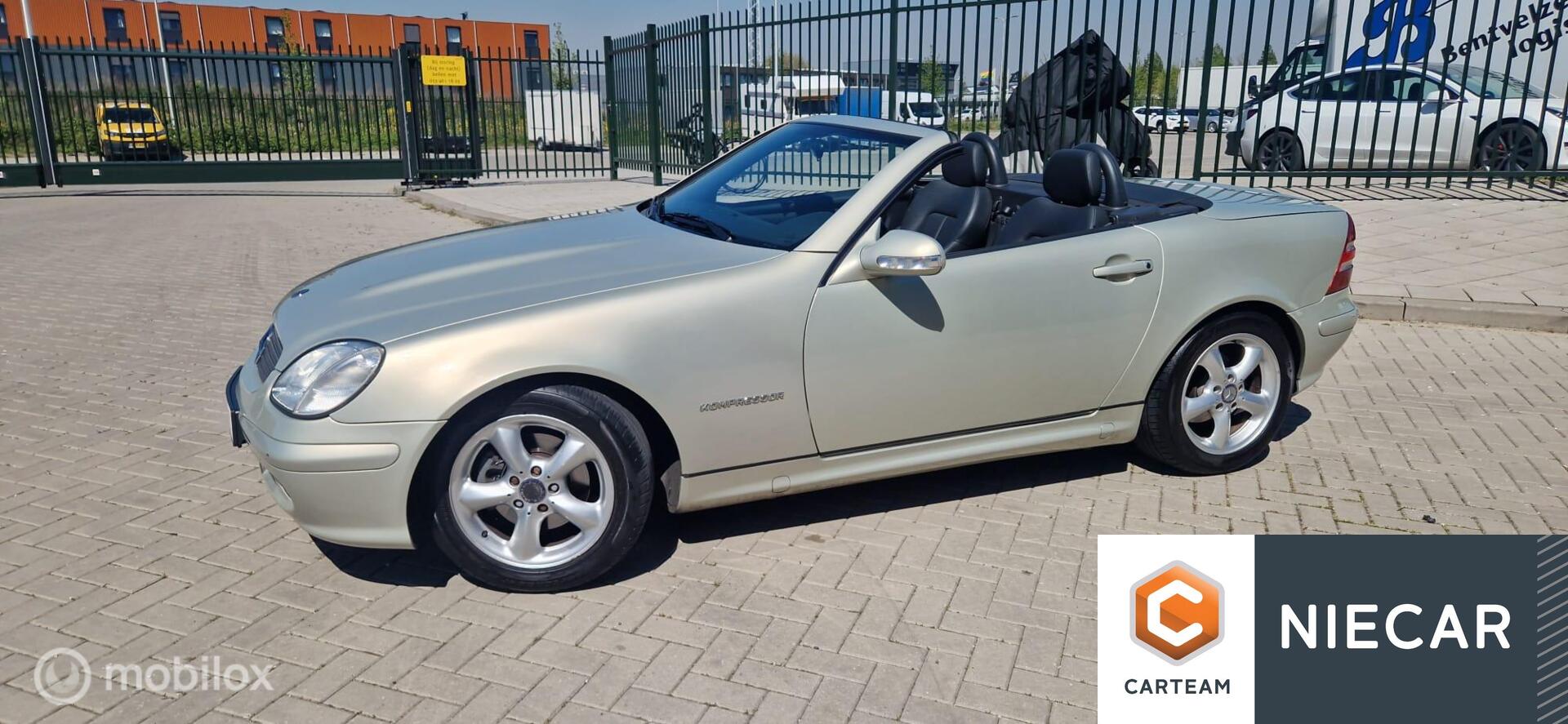 Foto van Mercedes-Benz SLK 200 Kompressor