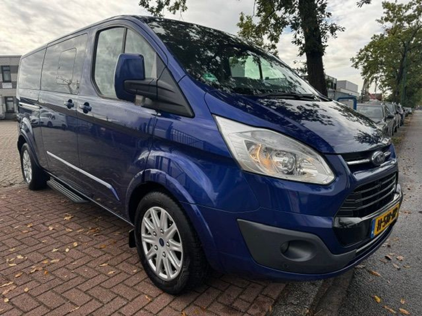 Ford Tourneo Custom 2.0 TDCI 170pk L2 VIP Titanium EXPORT PRIJS 2018 - voorkant