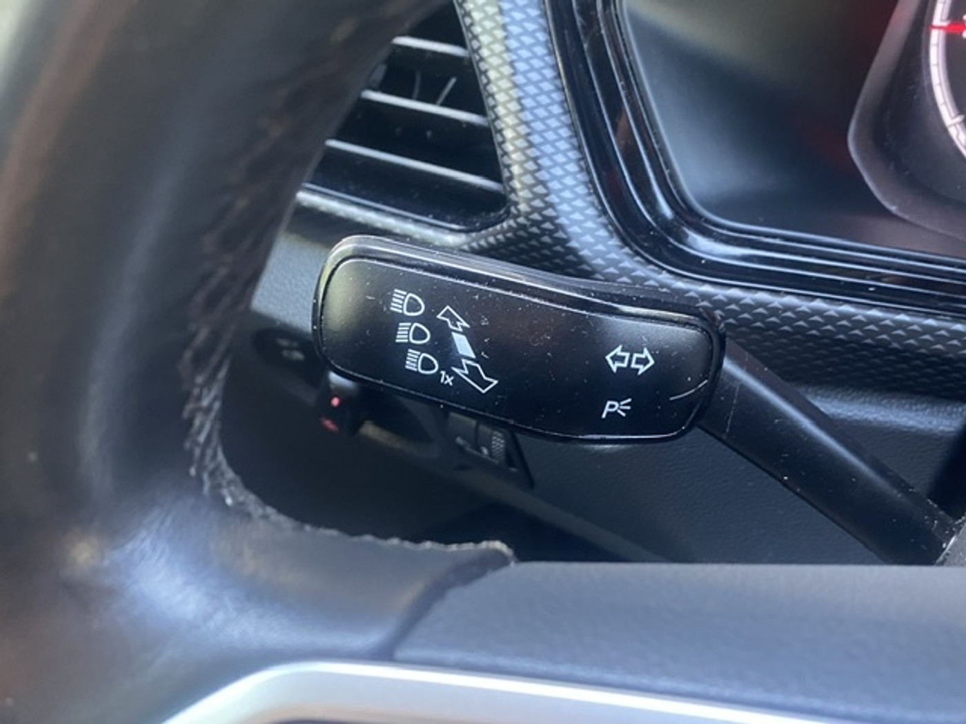 Foto van Volkswagen T-cross