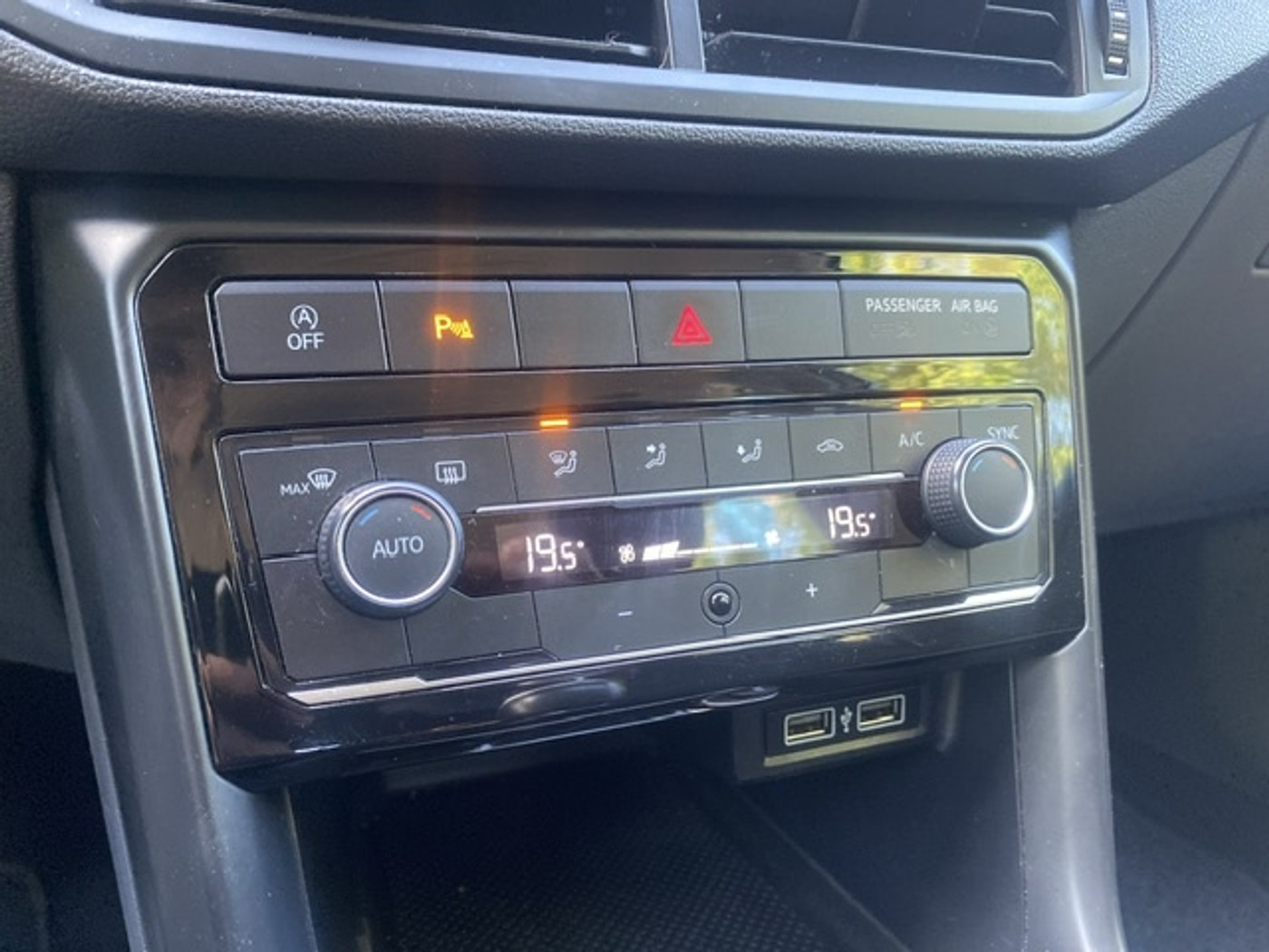 Foto van Volkswagen T-cross