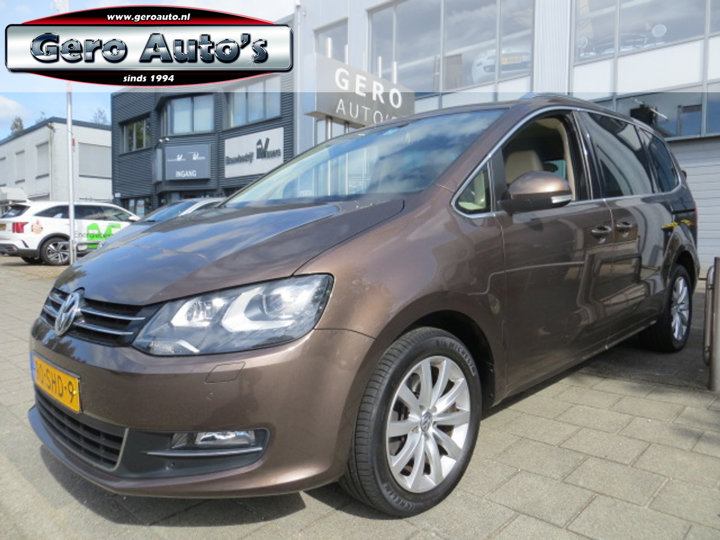Volkswagen Sharan 1.4 TSI Highline panoramadak 2011 - voorkant