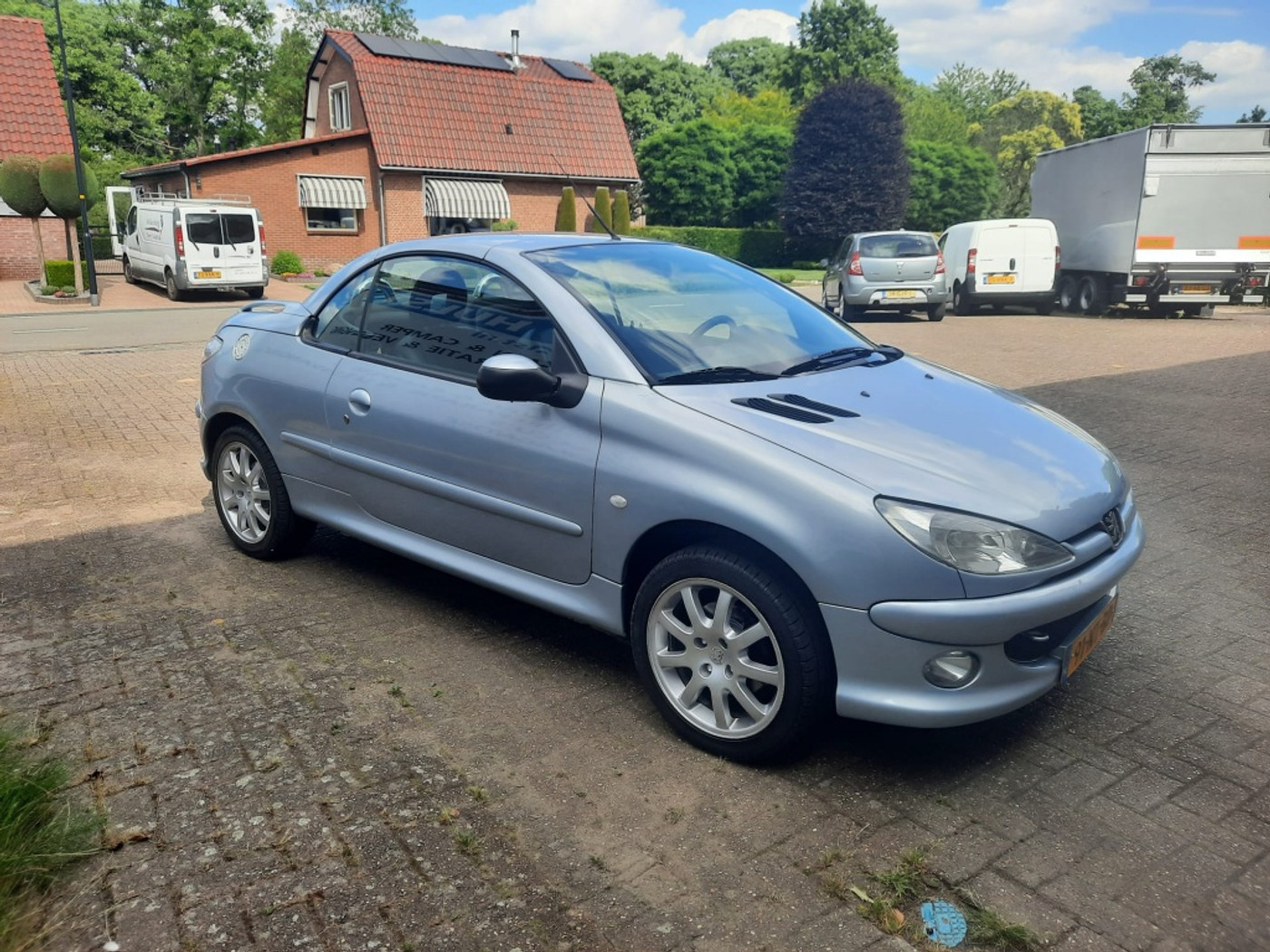 Foto van Peugeot 206 CC