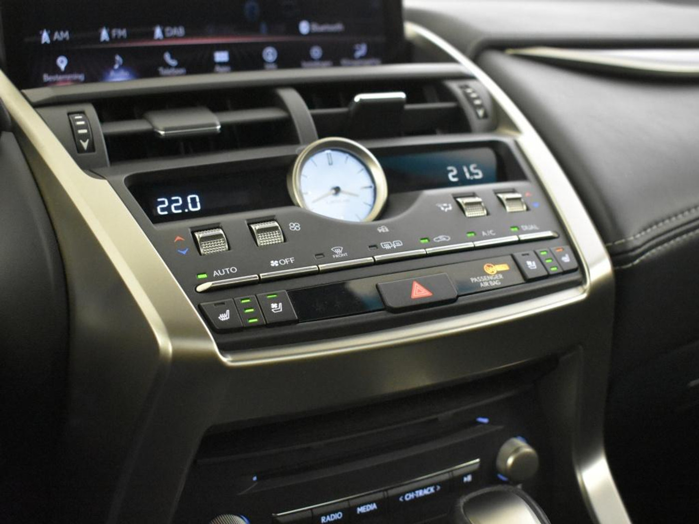 Foto van Lexus Lexus Nx300h