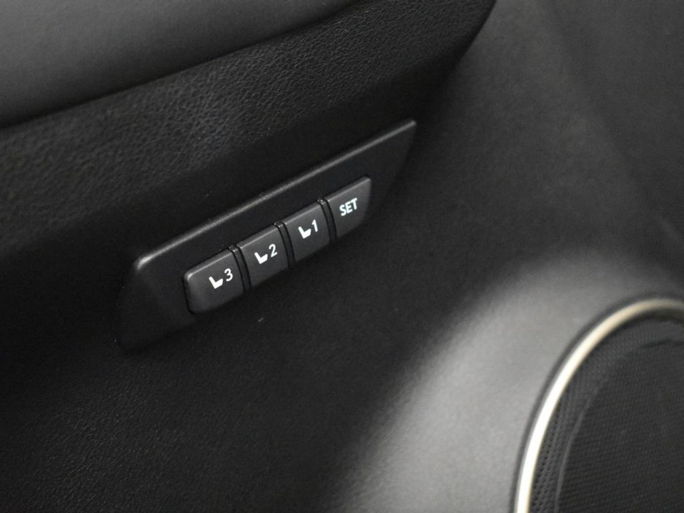 Foto van Lexus Lexus Nx300h