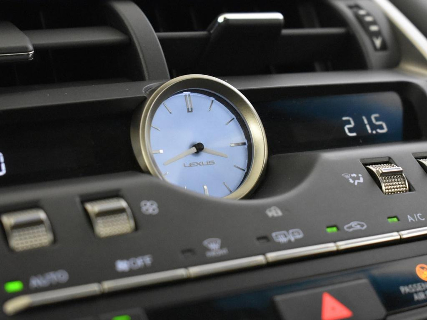 Foto van Lexus Lexus Nx300h