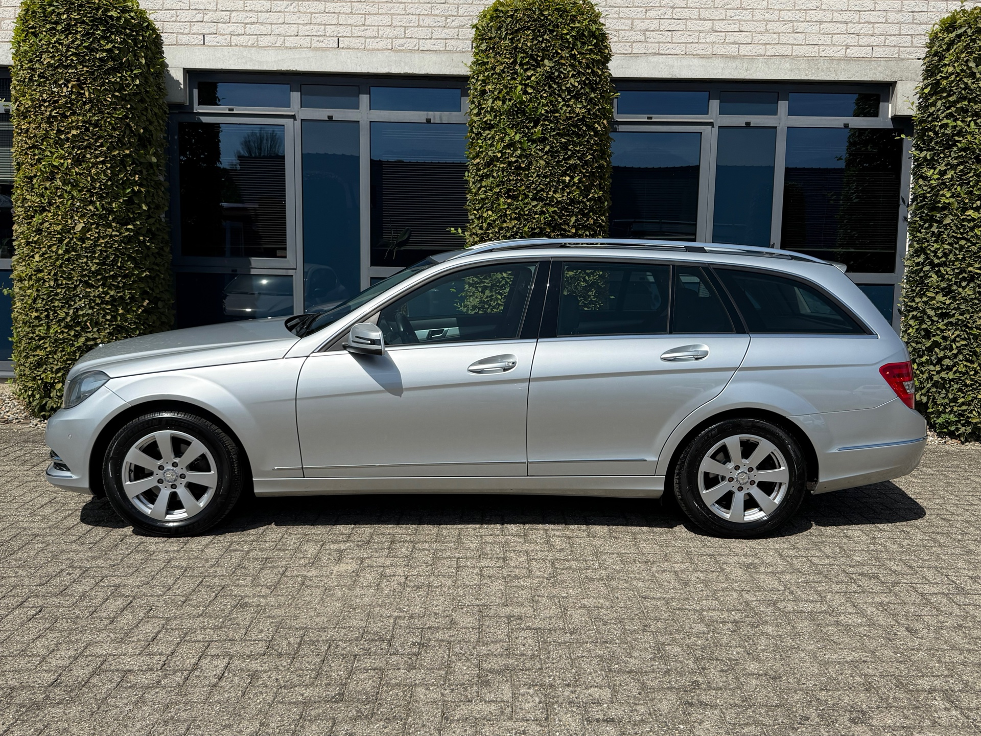 Foto van Mercedes-Benz C 180
