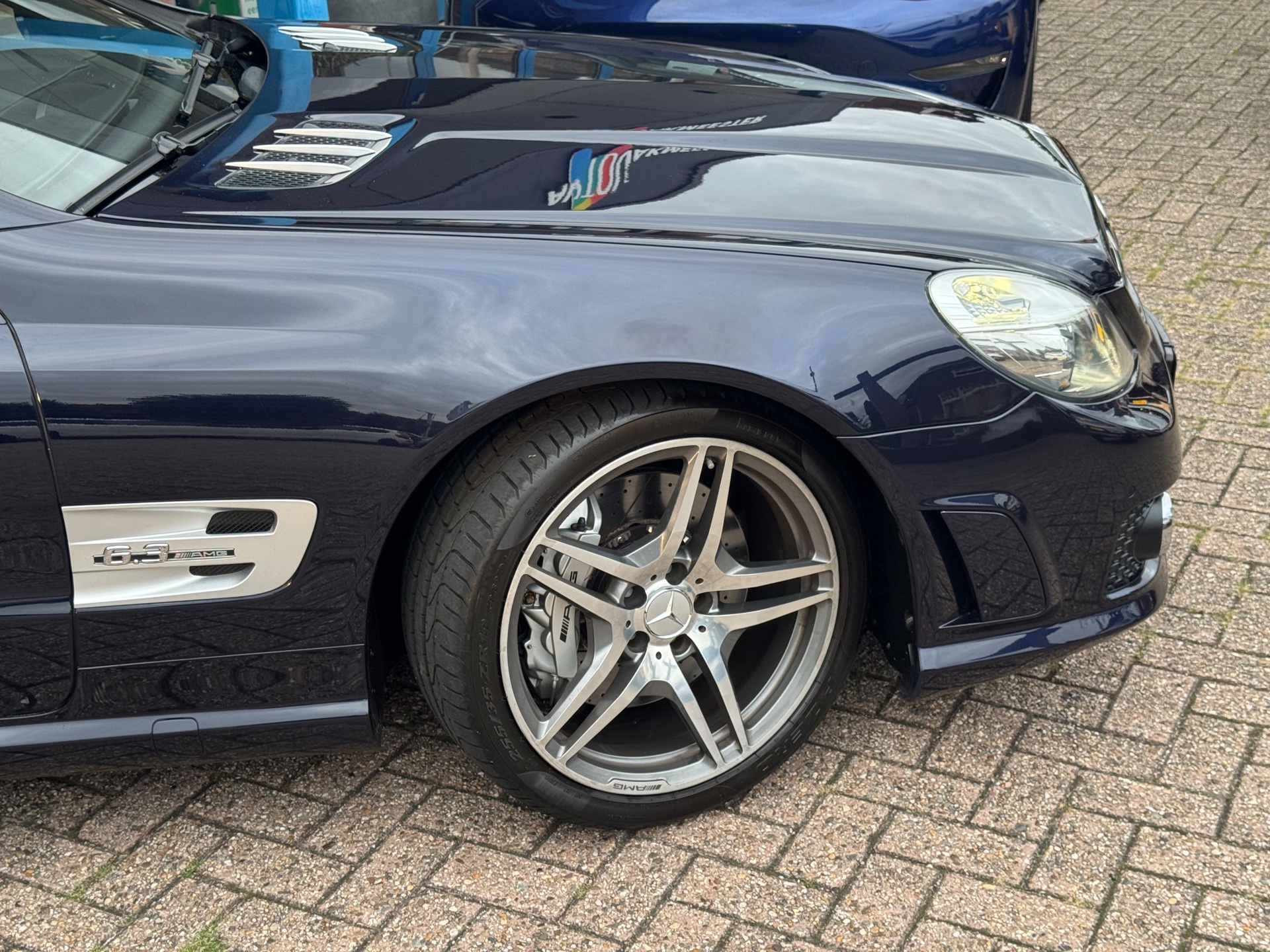 Foto van Mercedes-Benz SL 63 AMG