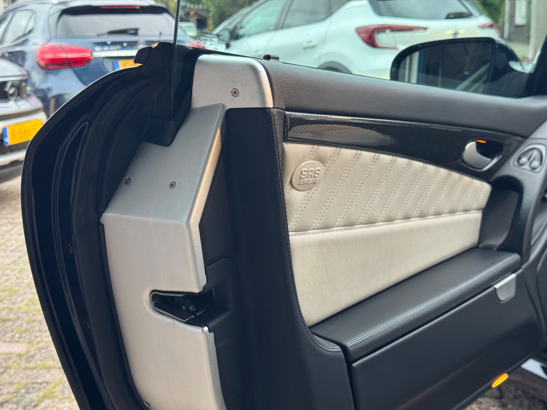 Foto van Mercedes-Benz SL 63 AMG