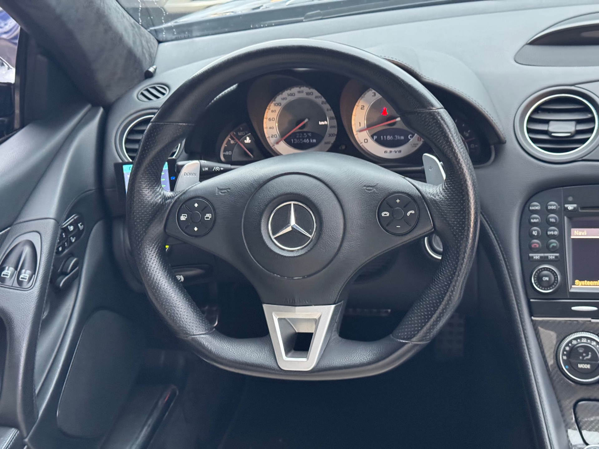 Foto van Mercedes-Benz SL 63 AMG
